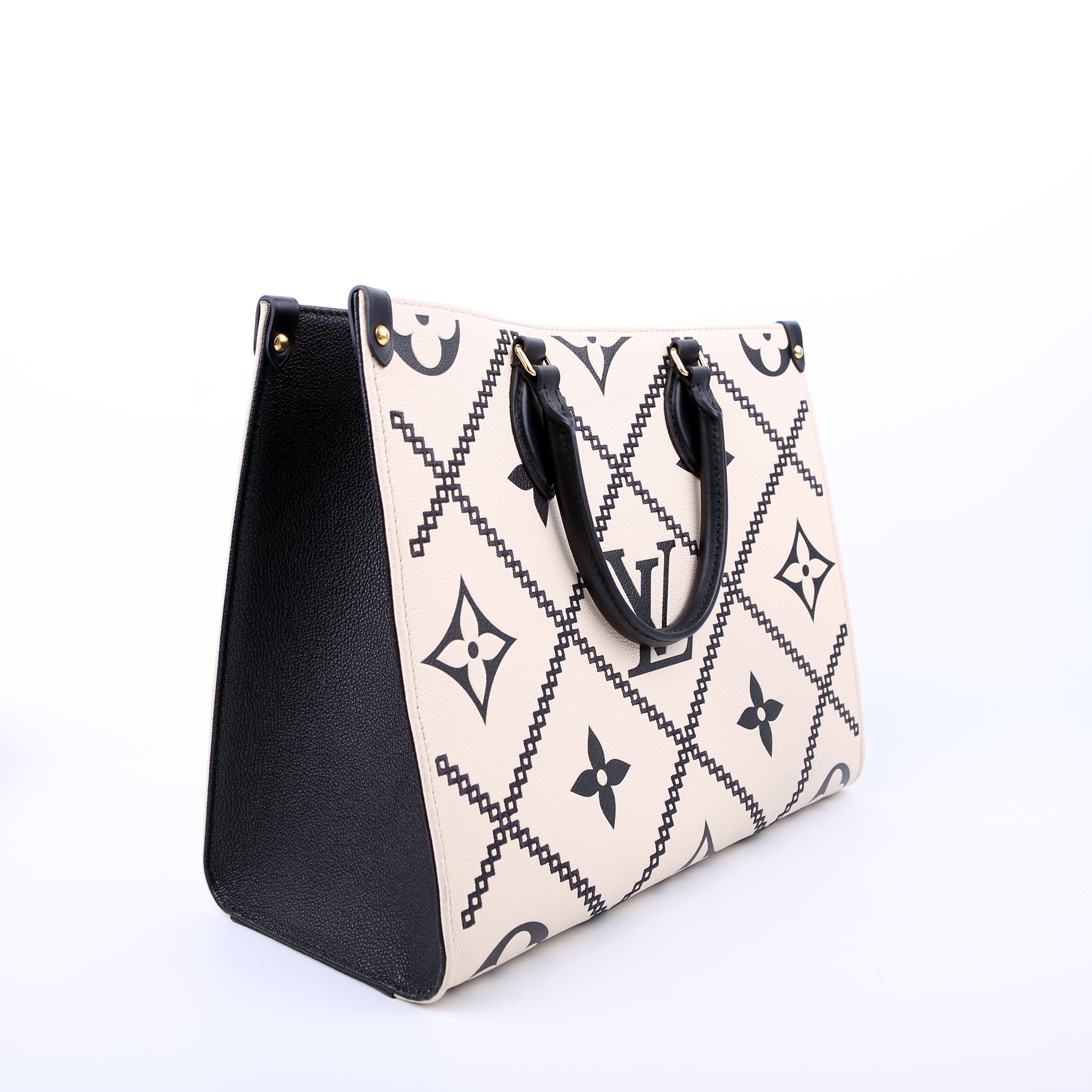 ONTHEGO MM Empreinte Broderies White/Black