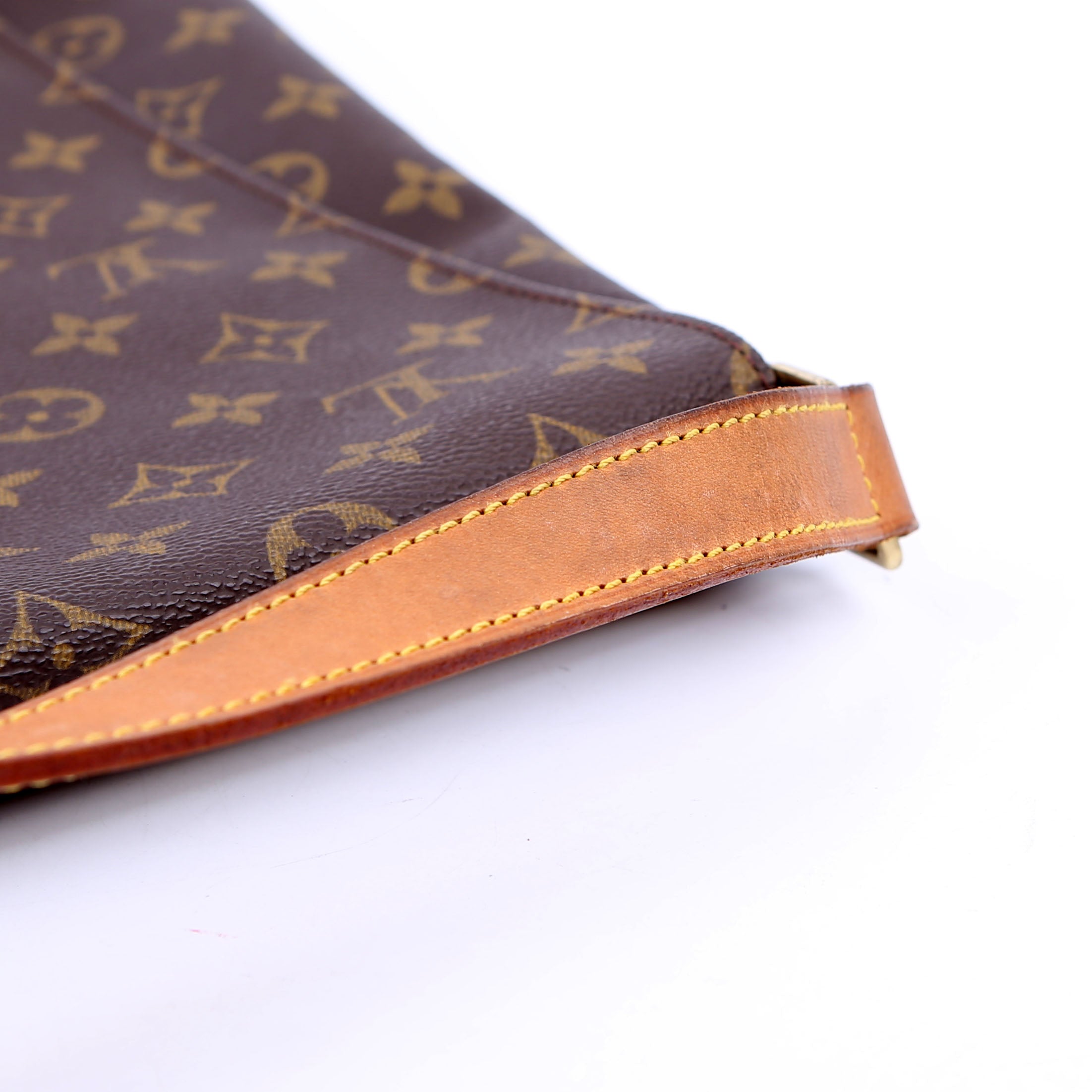 Musette Messenger Monogram