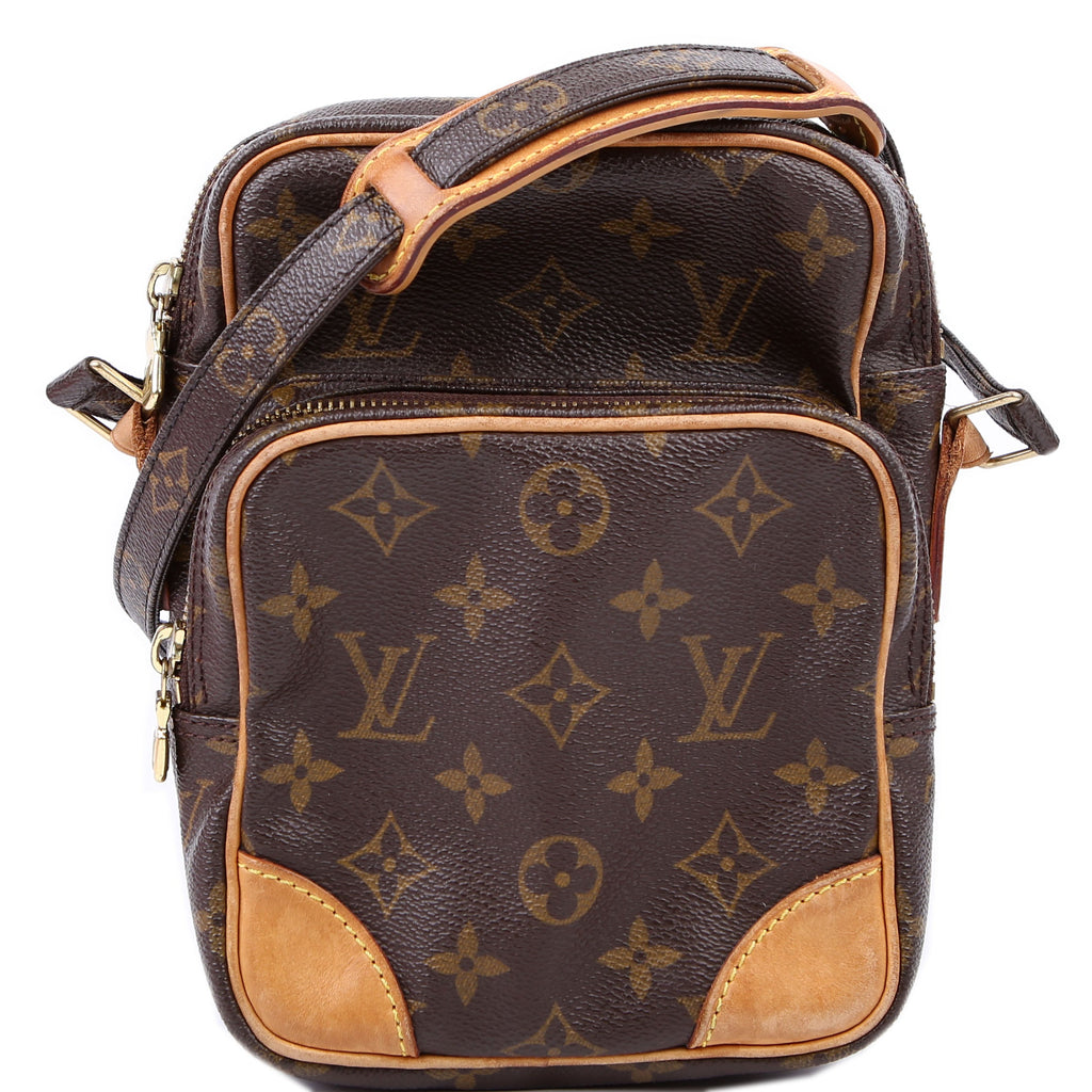 Amazone Monogram