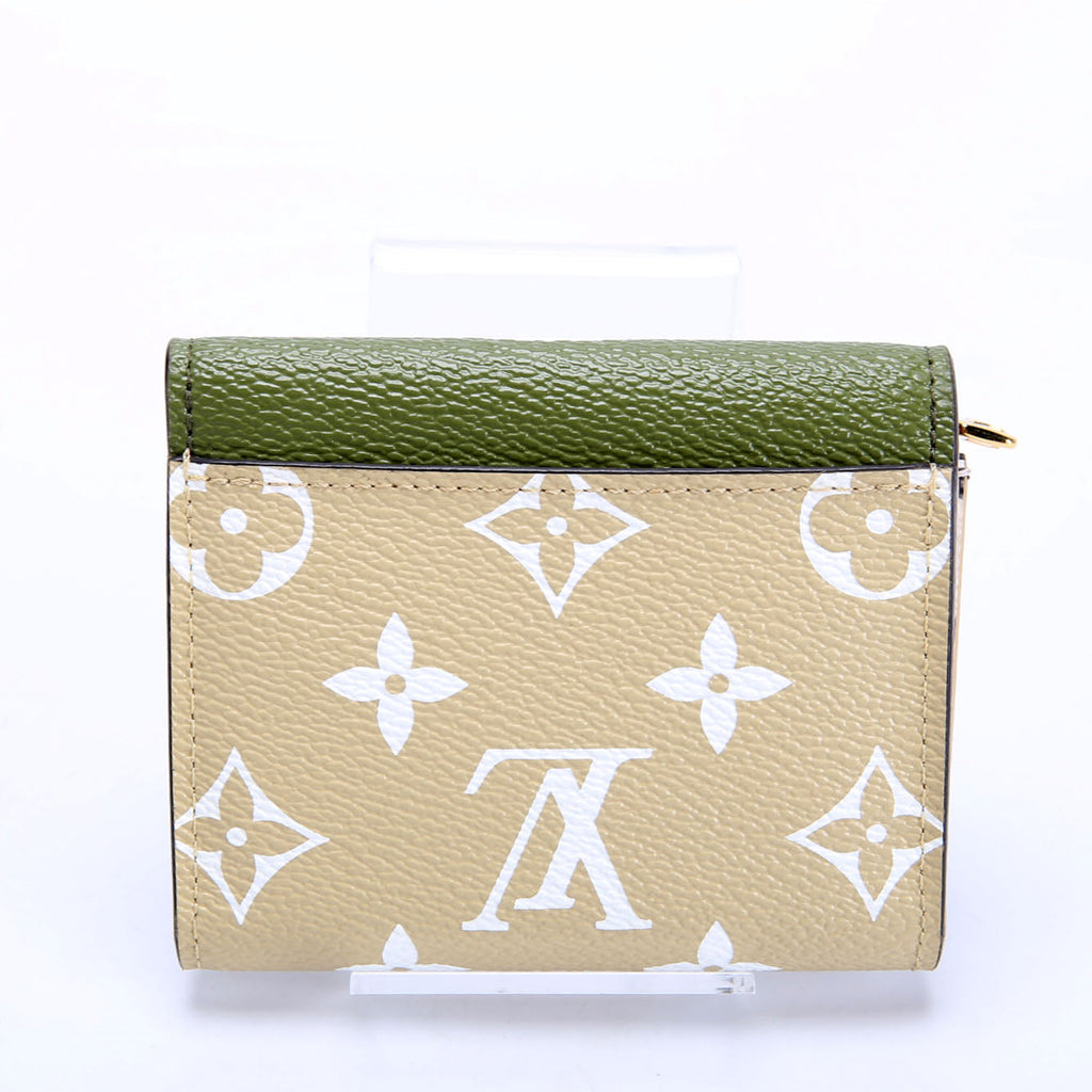 Zoe Wallet Giant Monogram Green/Tan