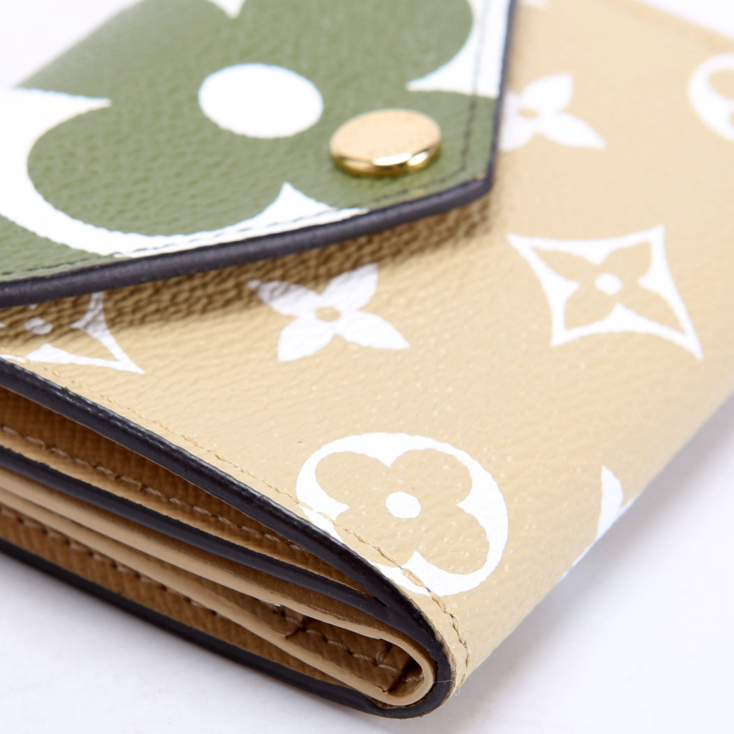 Zoe Wallet Giant Monogram Green/Tan
