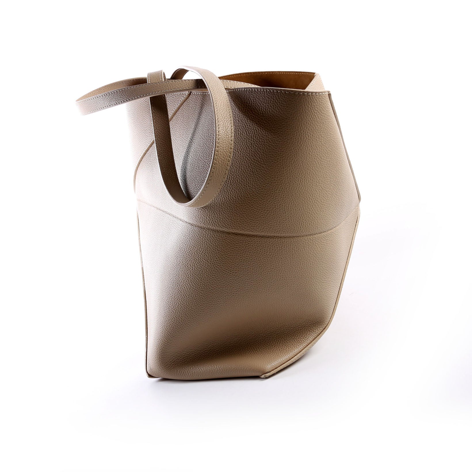 Puzzle Fold Tote Horizontal Medium Grained Calfskin