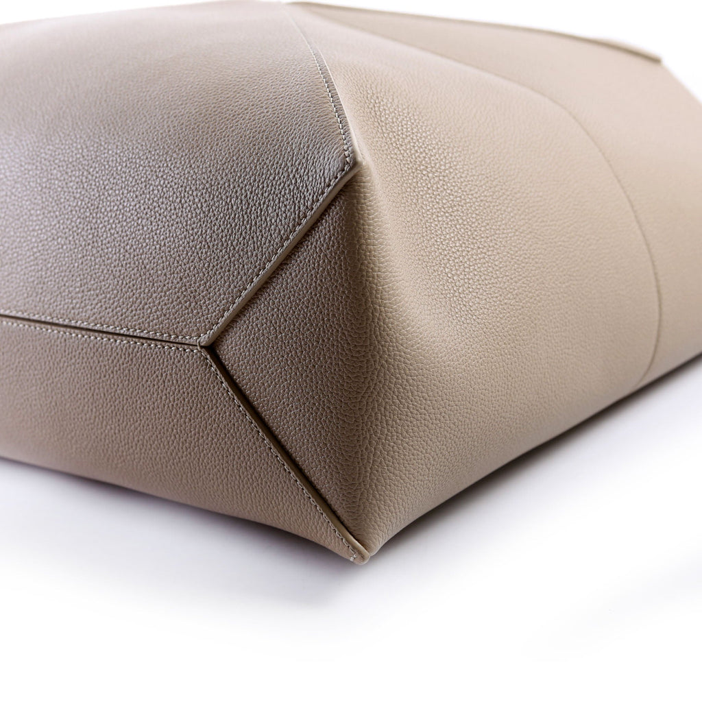 Puzzle Fold Tote Horizontal Medium Grained Calfskin