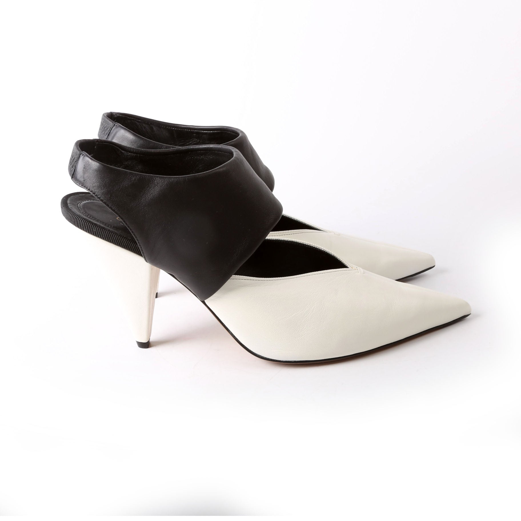 Leather Two-Tone Slingback Pumps Size 39