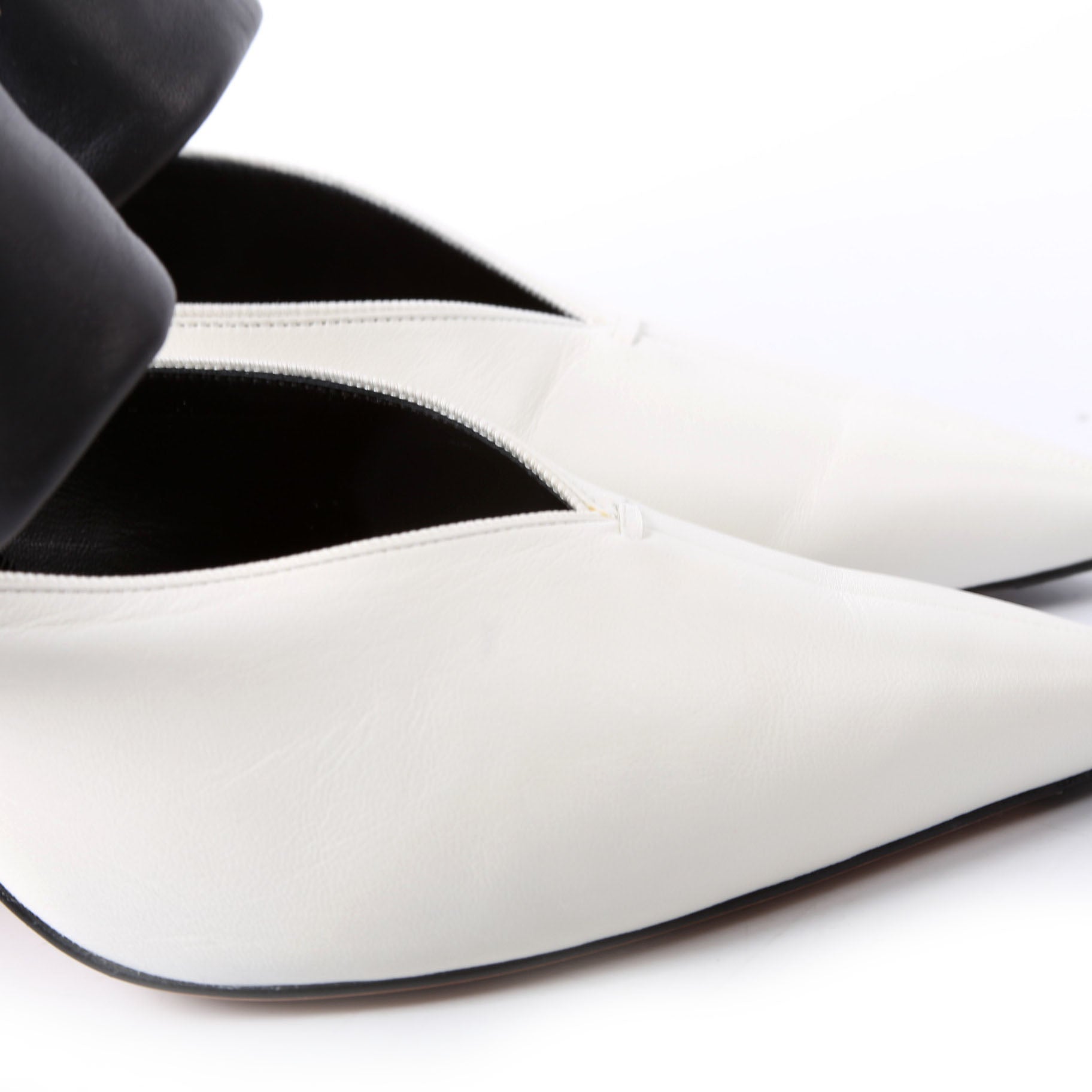 Leather Two-Tone Slingback Pumps Size 39