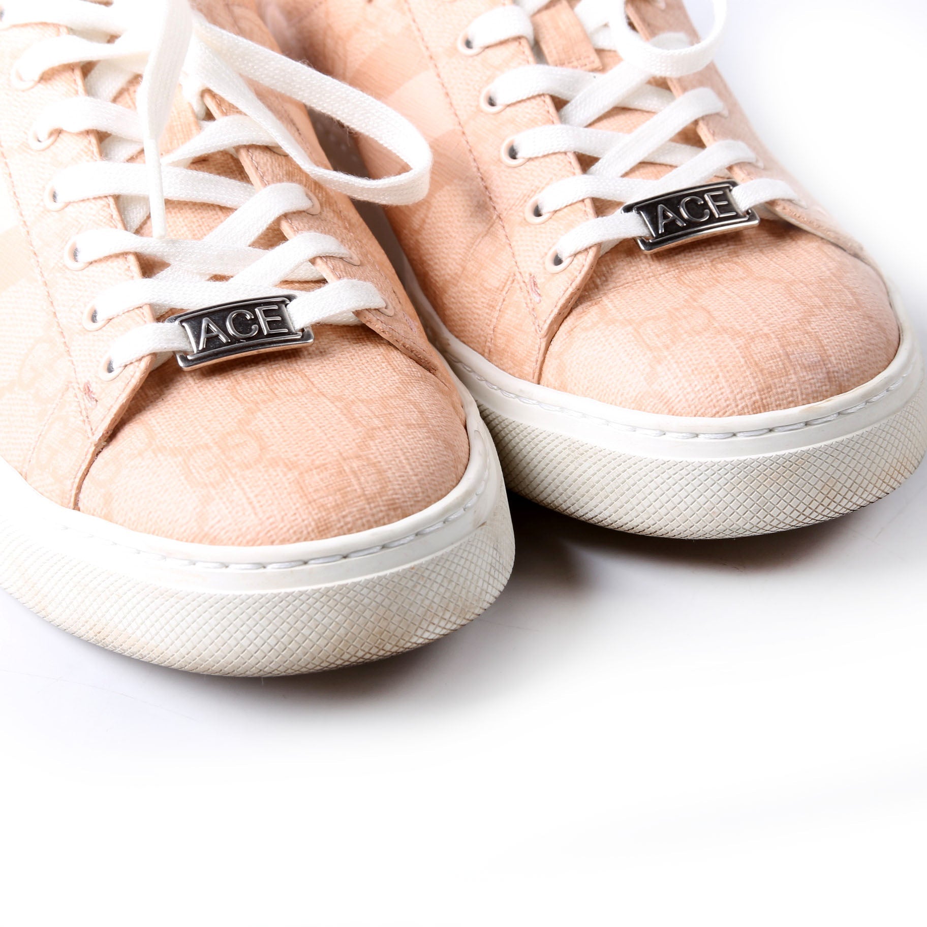 Gucci New Ace GG Supreme Size 38 Peach