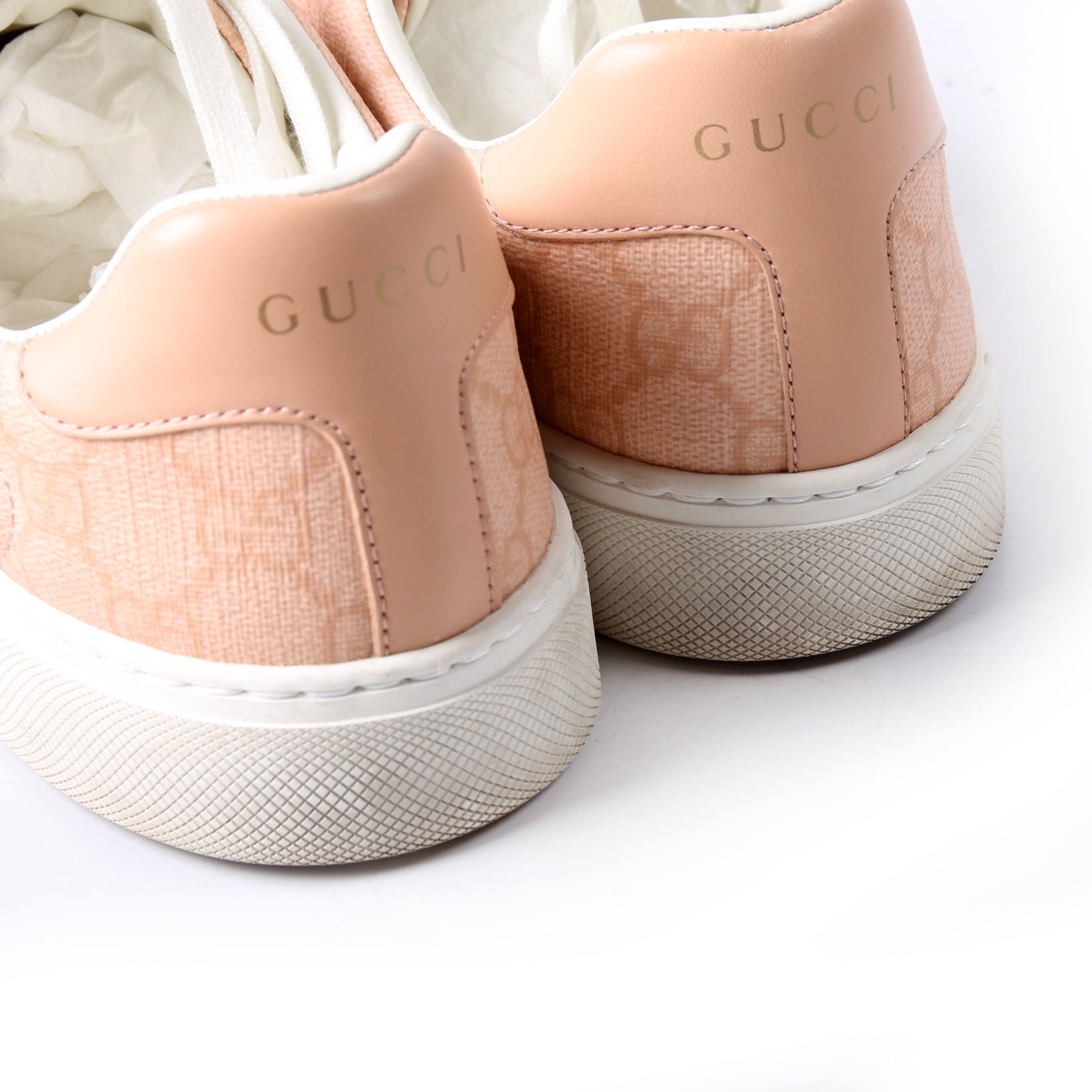 Gucci New Ace GG Supreme Size 38 Peach