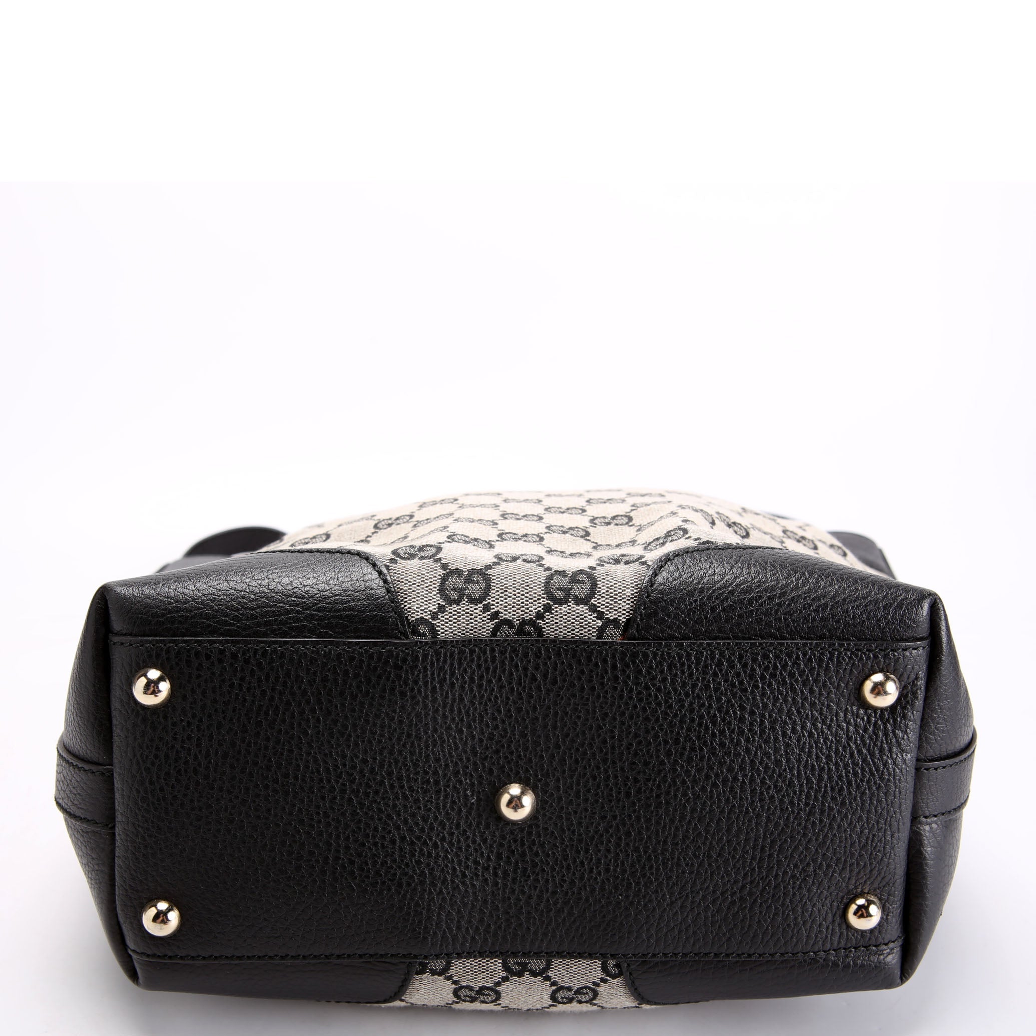 2732377 GG Canvas Bucket Black