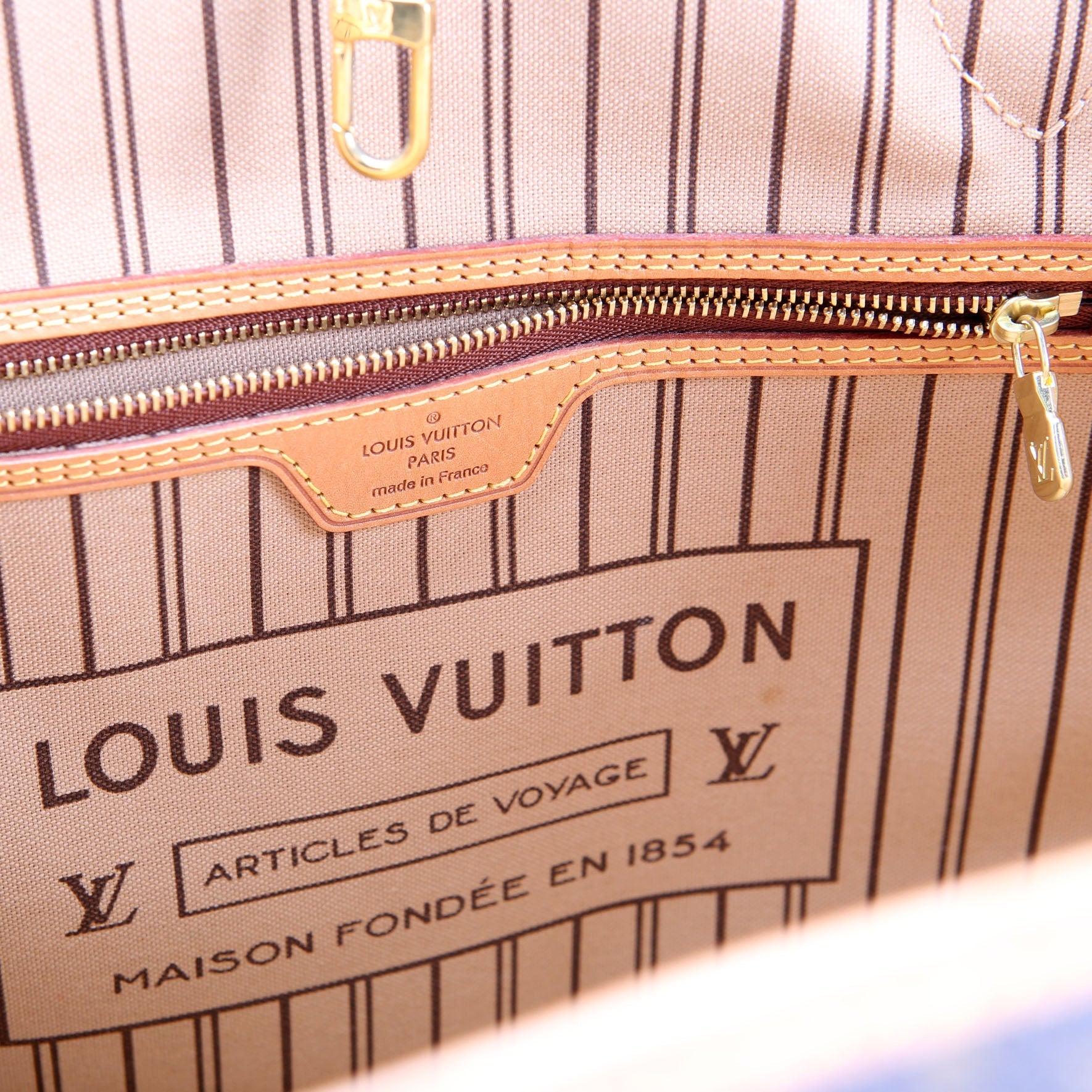 Neverfull With Wallet MM Monogram Beige