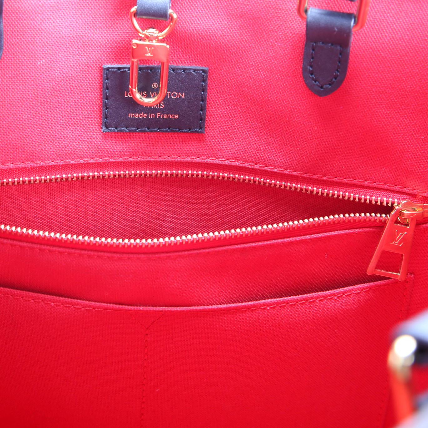 ONTHEGO MM Reverse Monogram