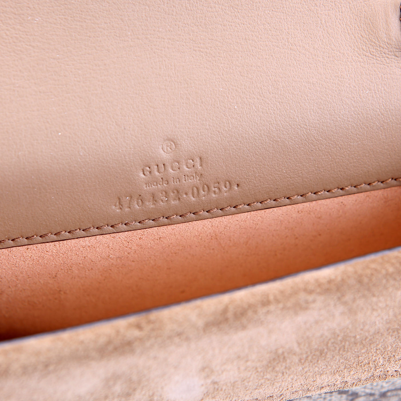 Gucci 476432 Dionysus GG Supreme Mini Brown
