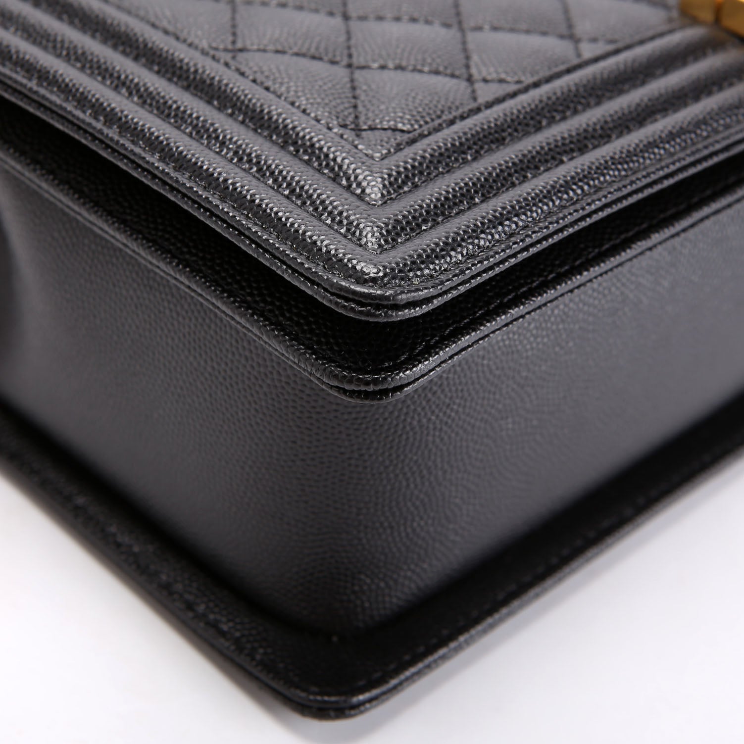 Boy Flap Large Caviar RFID Black