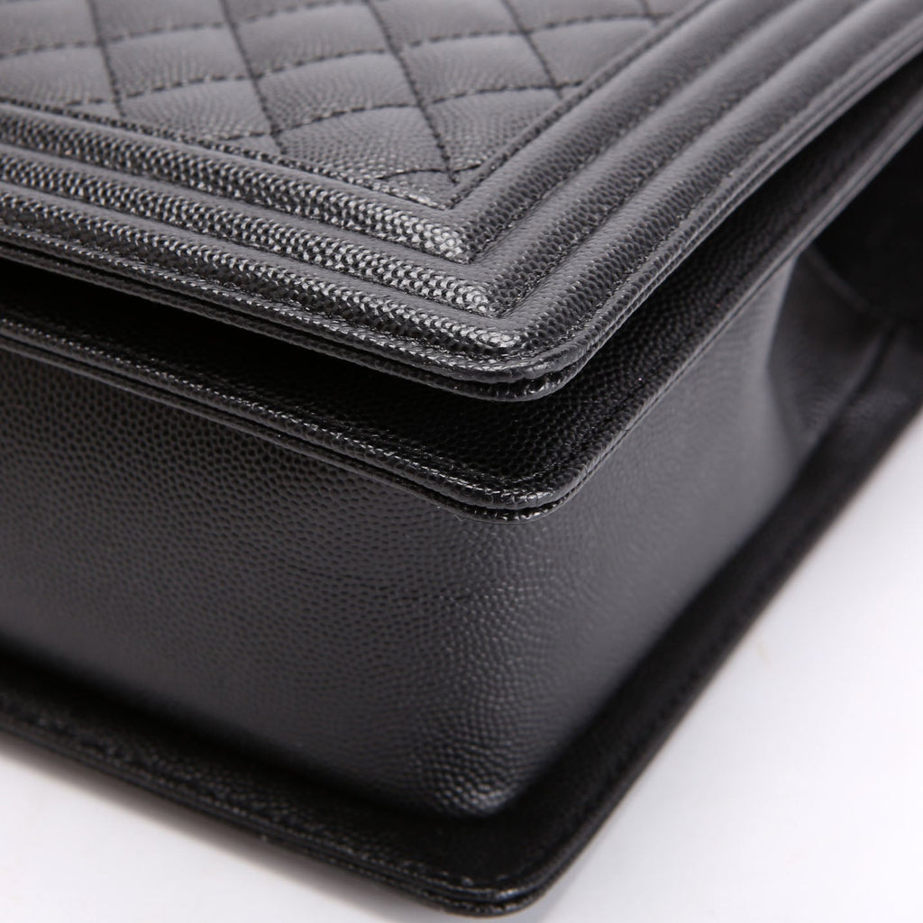 Boy Flap Large Caviar RFID Black