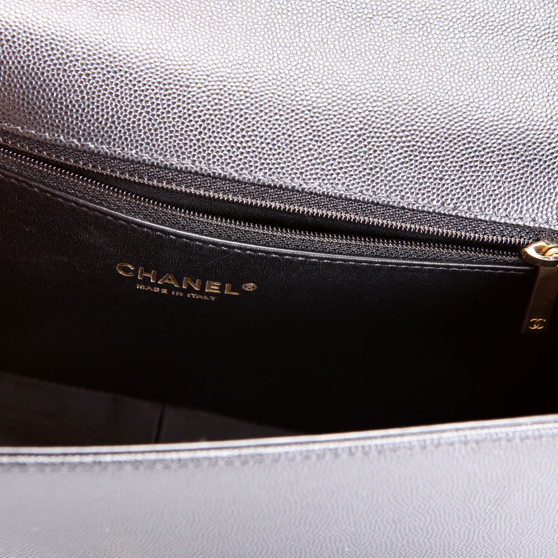 Boy Flap Large Caviar RFID Black