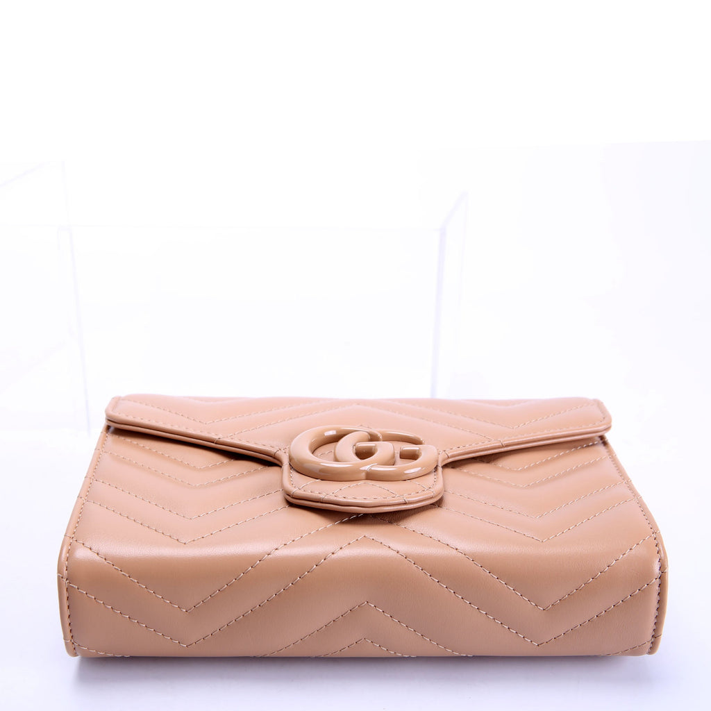 Gucci 474575 Marmont Monochrome Chain Wallet Tan