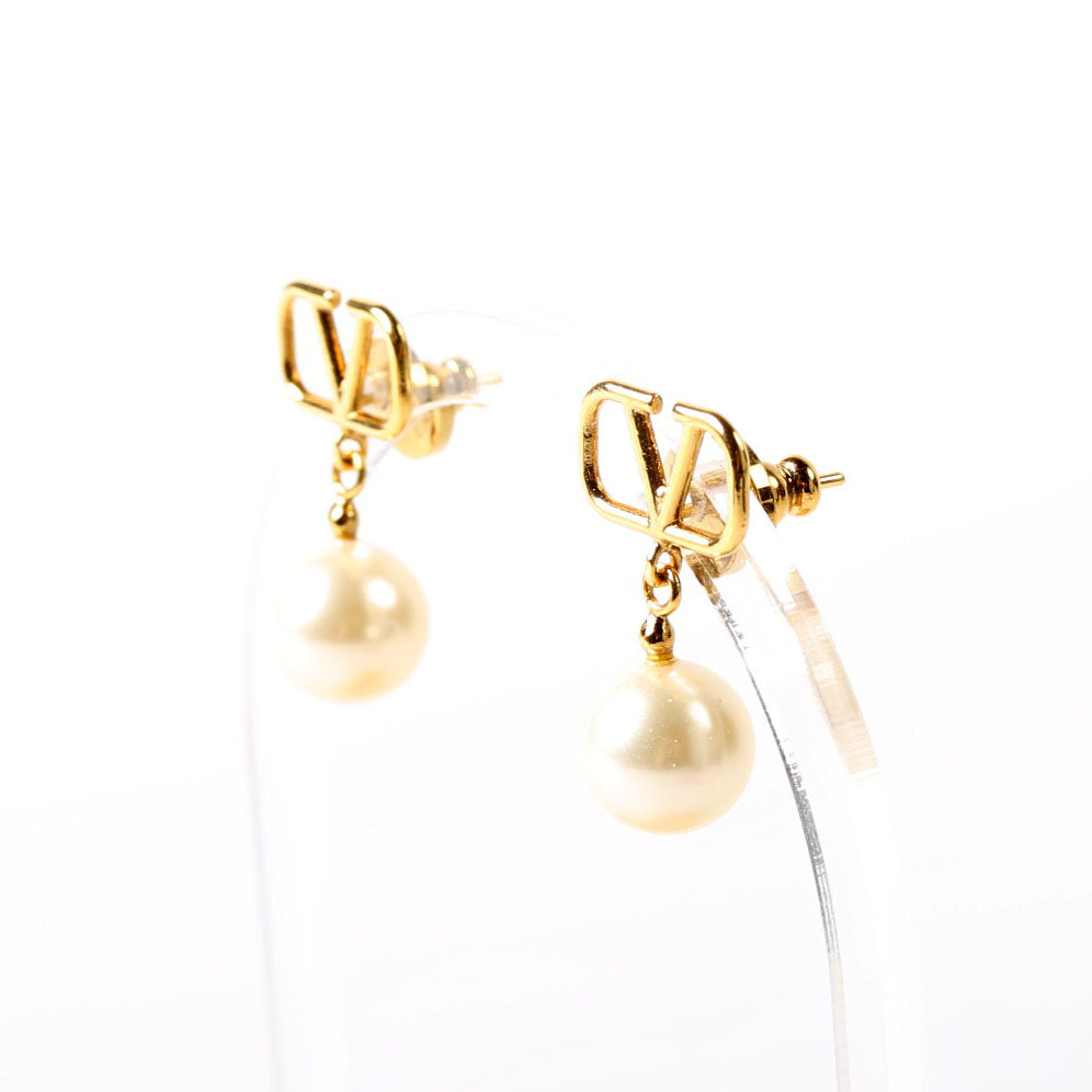 VLogo Pearl Drop Earrings Gold/Pearl