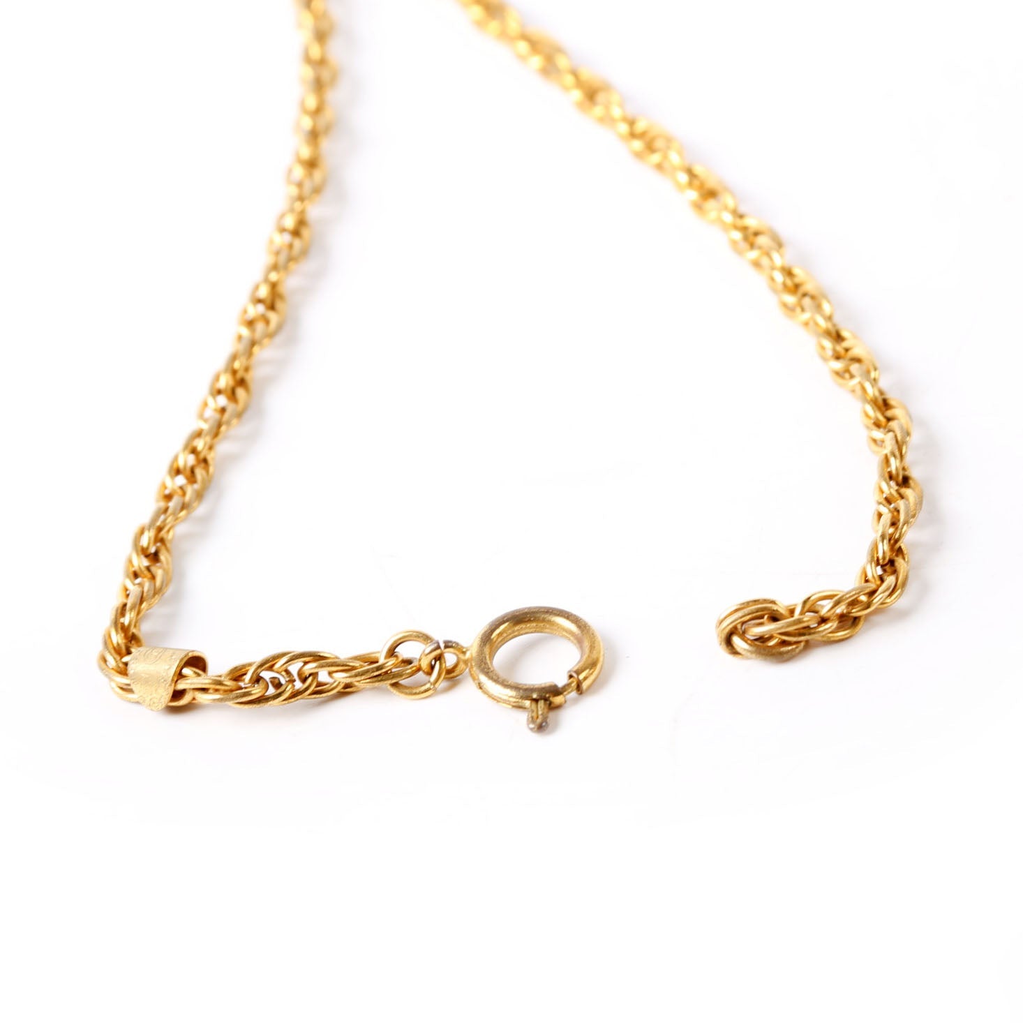 Ribbed CC Vintage Necklace Gold