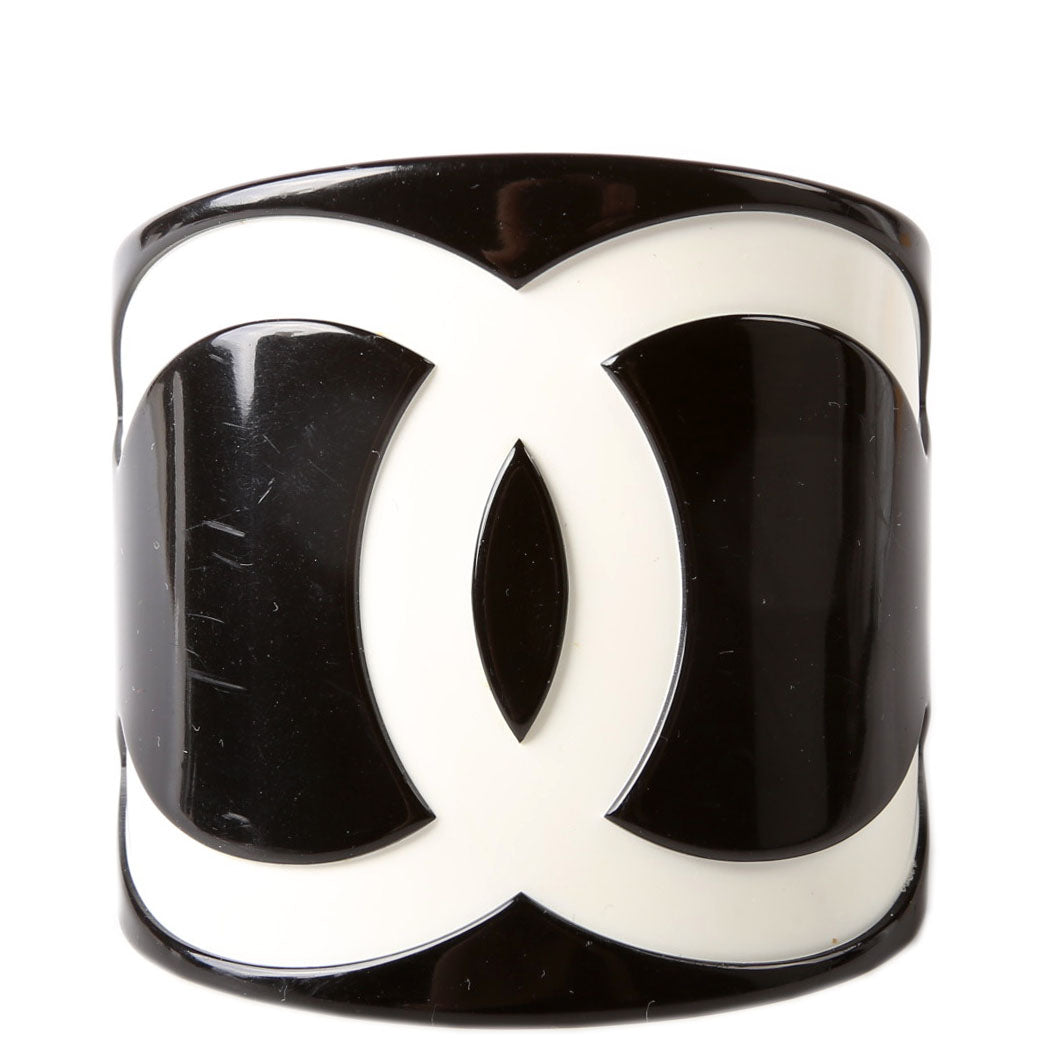 CC Resin Cuff Bracelet Black/White