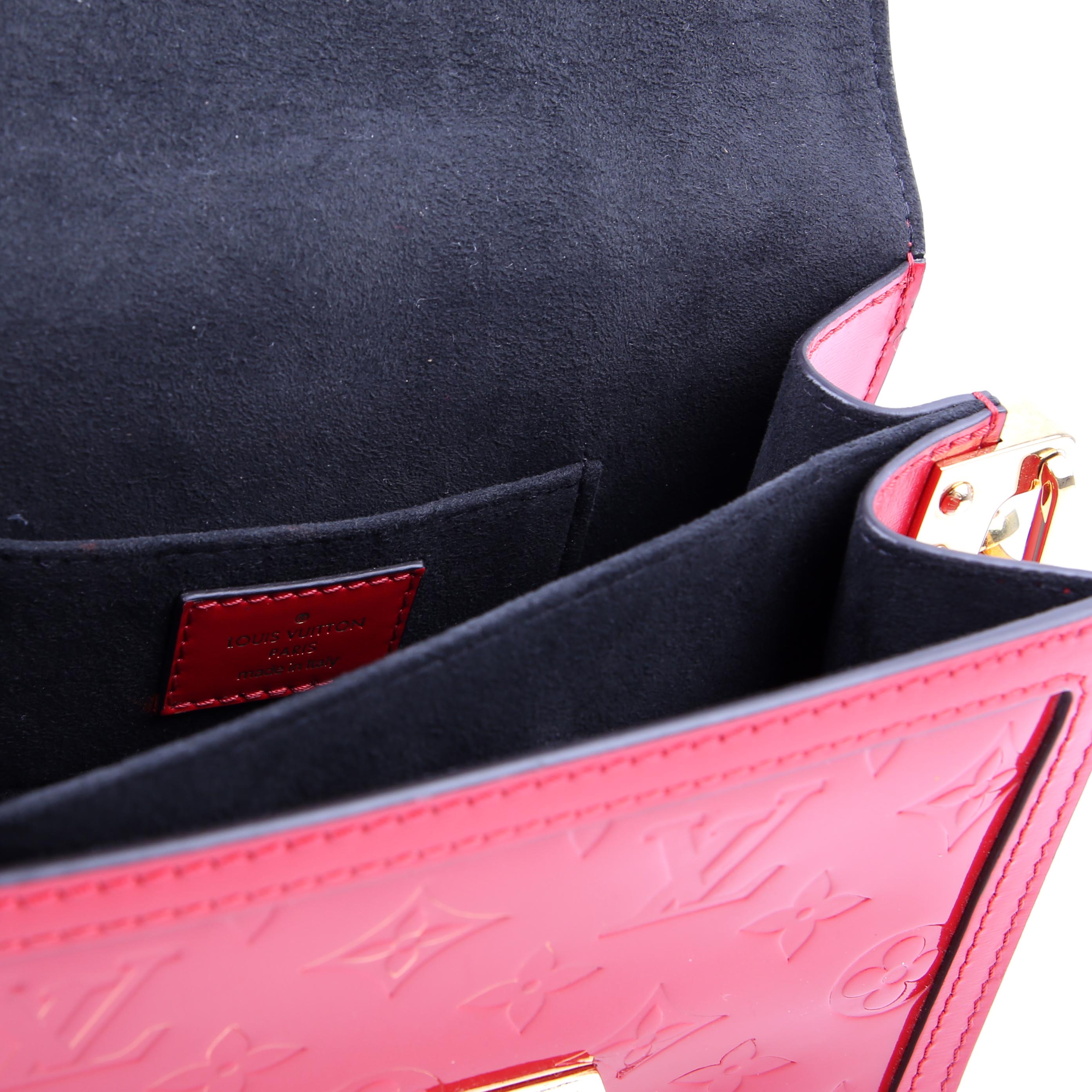 Dauphine Mini Vernis Red