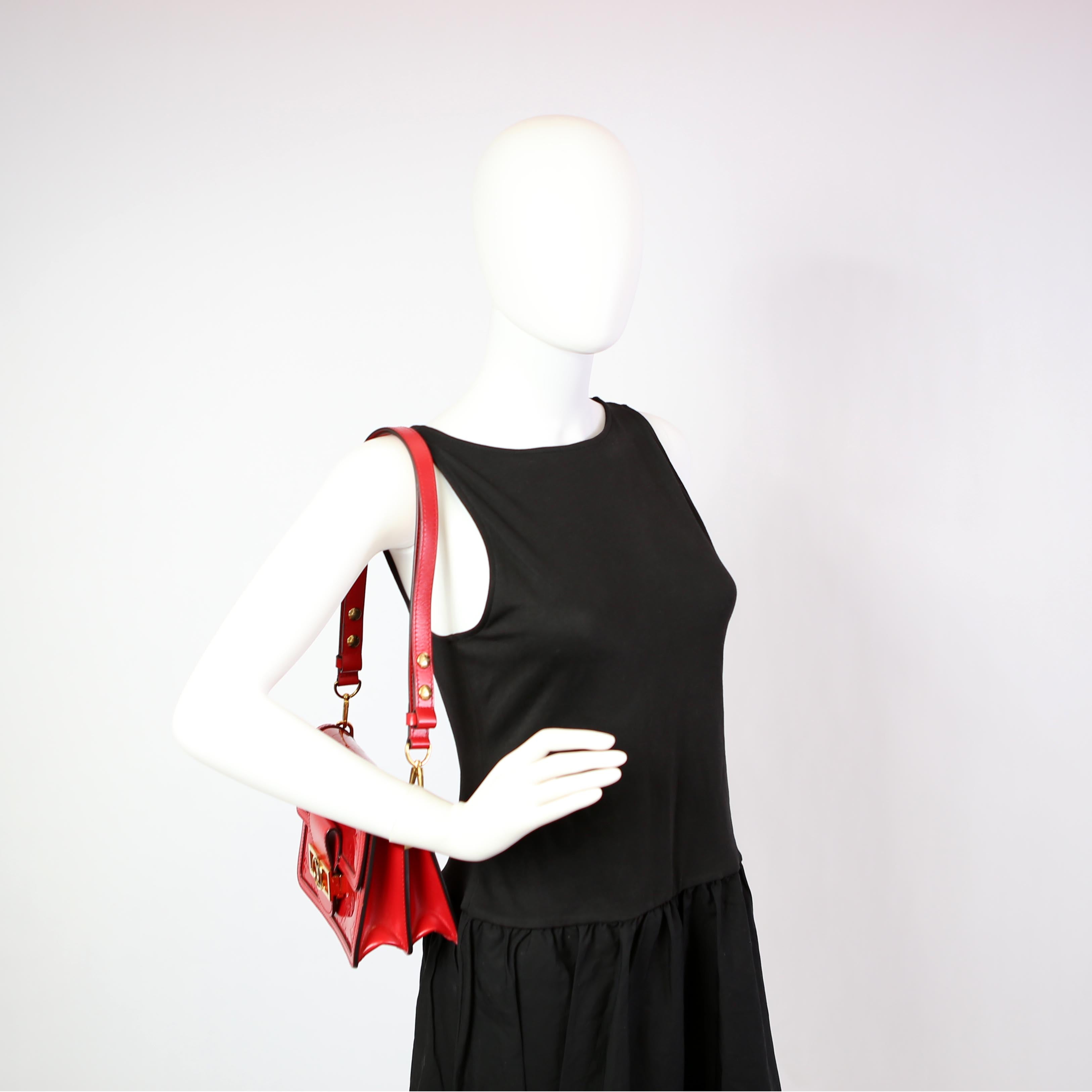 Dauphine Mini Vernis Red