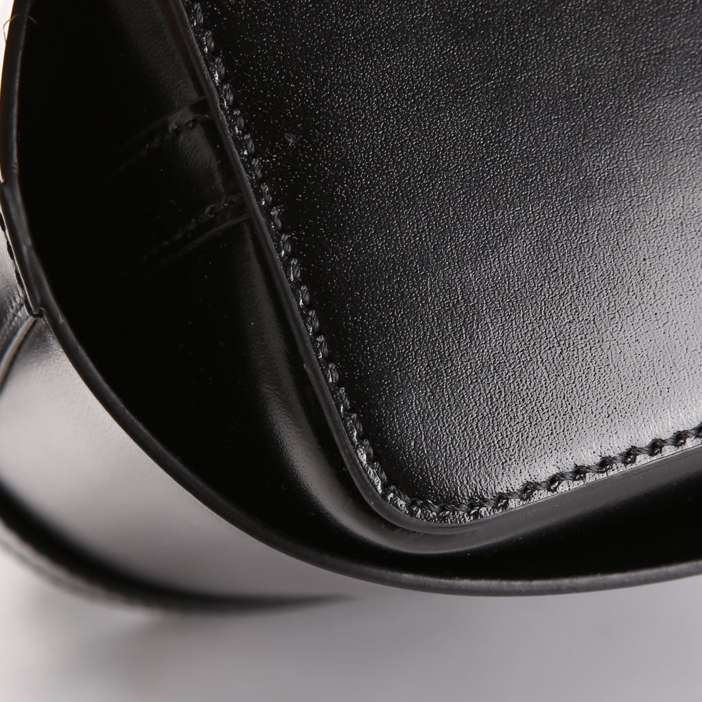 Shark Lock Bucket Bag Box Calfskin