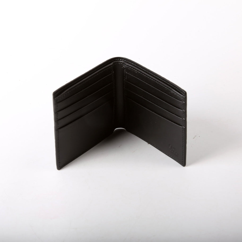 779836 GG Emblem Bi-Fold Wallet Black
