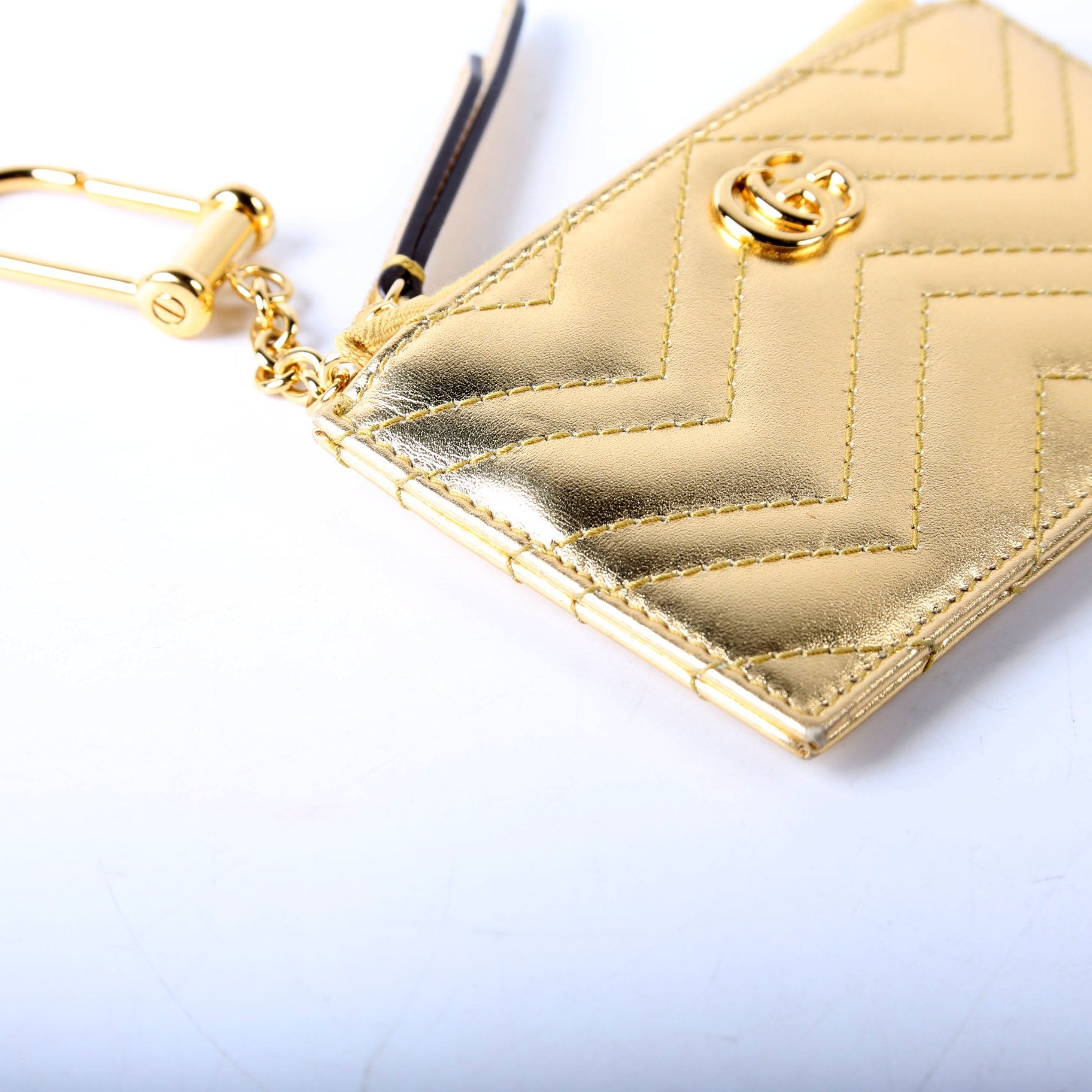 Gucci 826199 Marmont Key Pouch Gold