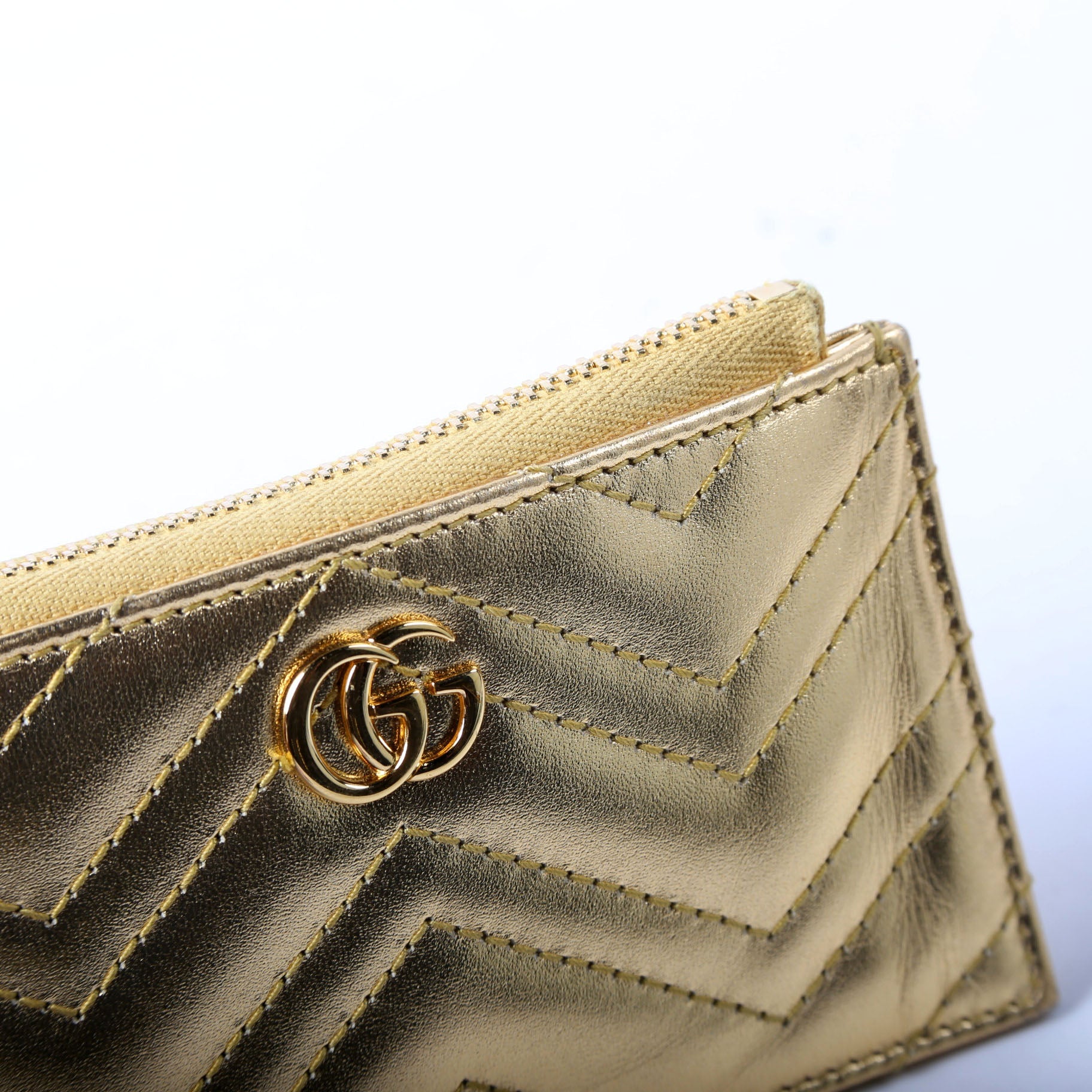 Gucci 826199 Marmont Key Pouch Gold