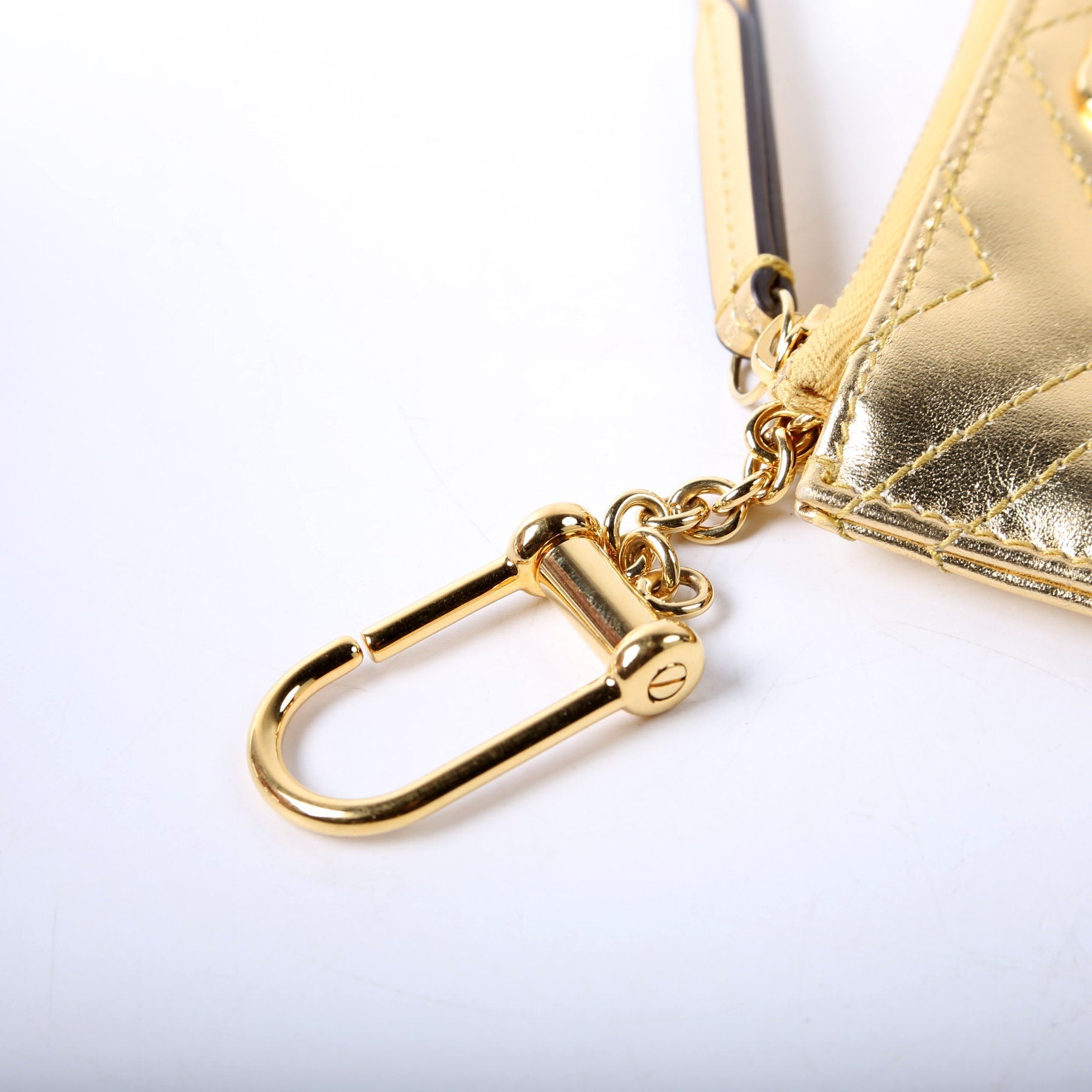 Gucci 826199 Marmont Key Pouch Gold