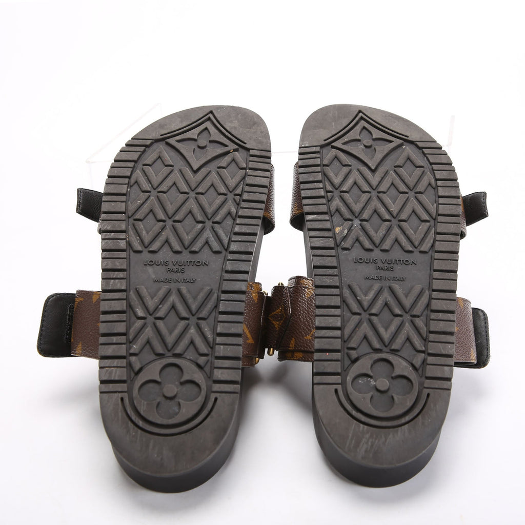 Bom Dia Flat Mules Monogram