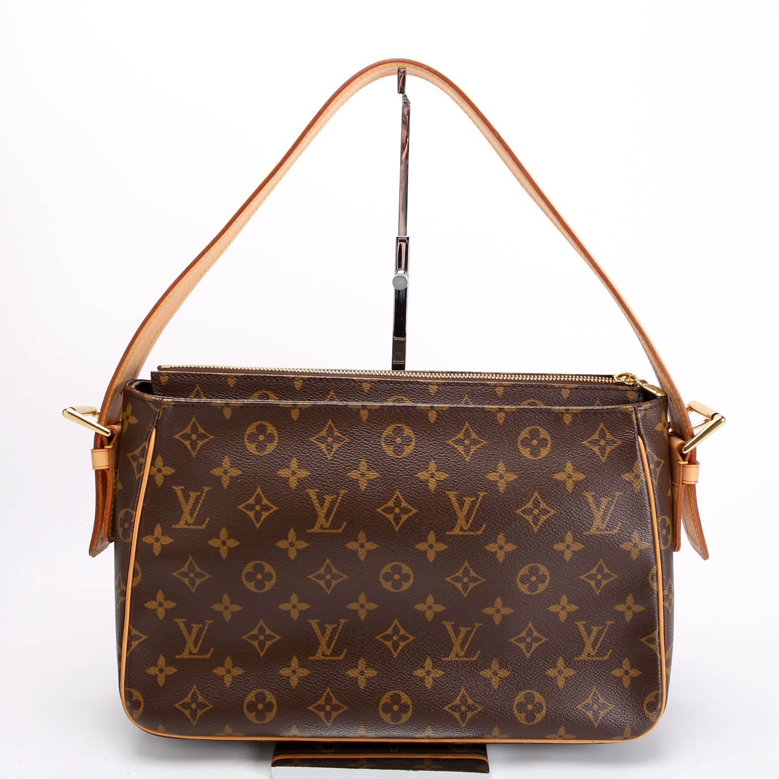 Vivan Cite GM Monogram