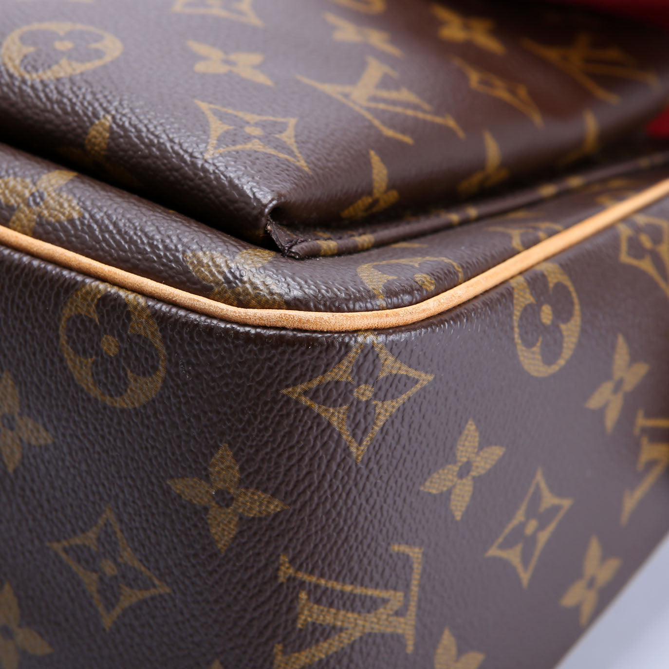Vivan Cite GM Monogram