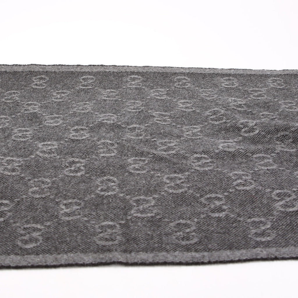 Gucci 570603 GG Wool Muffler Scarf Black