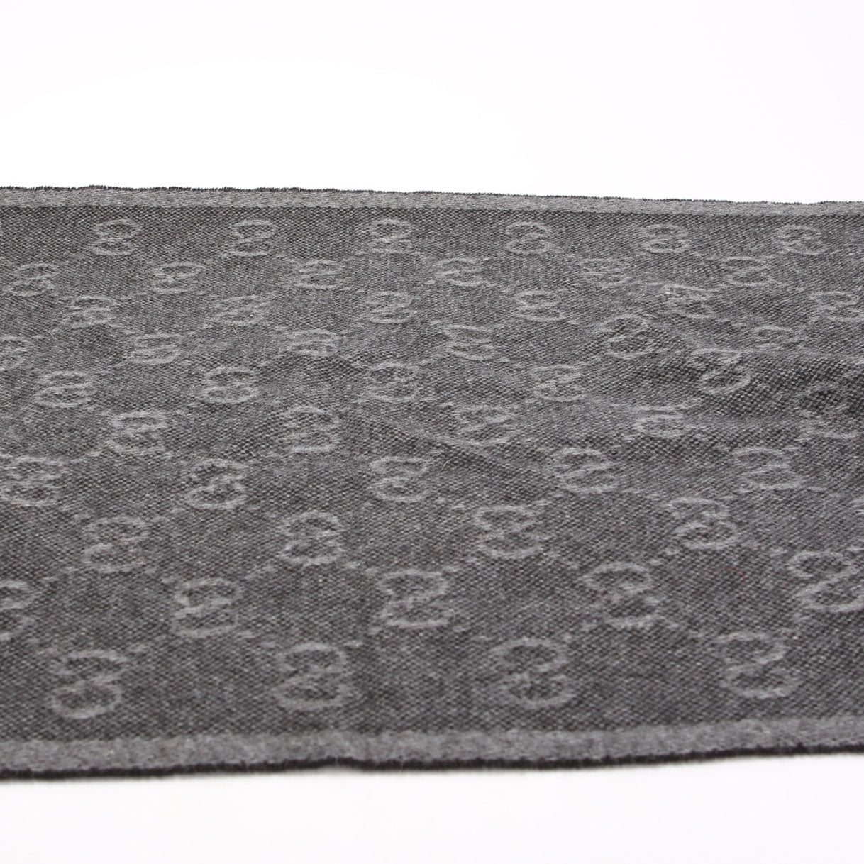 Gucci 570603 GG Wool Muffler Scarf Black