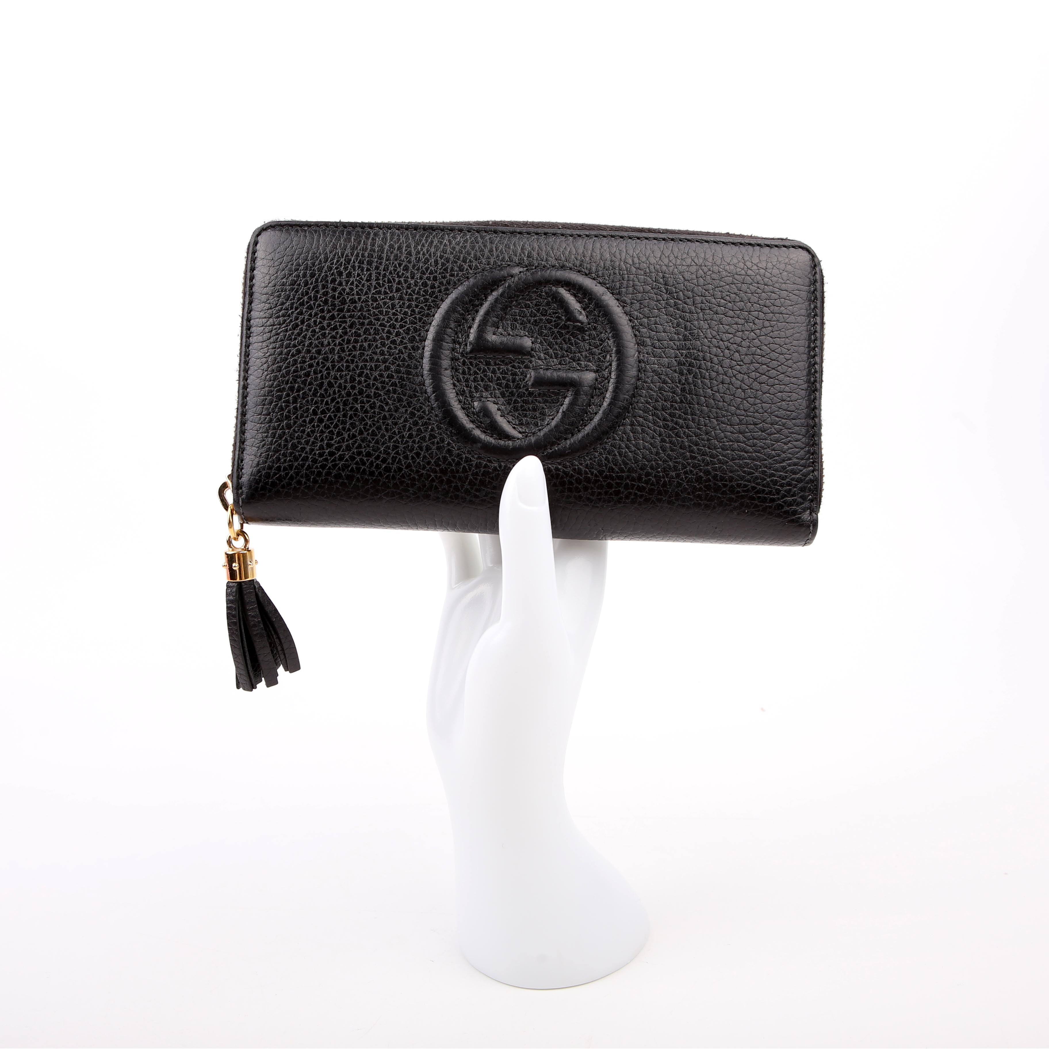 598187 Soho Zip Around Wallet Black