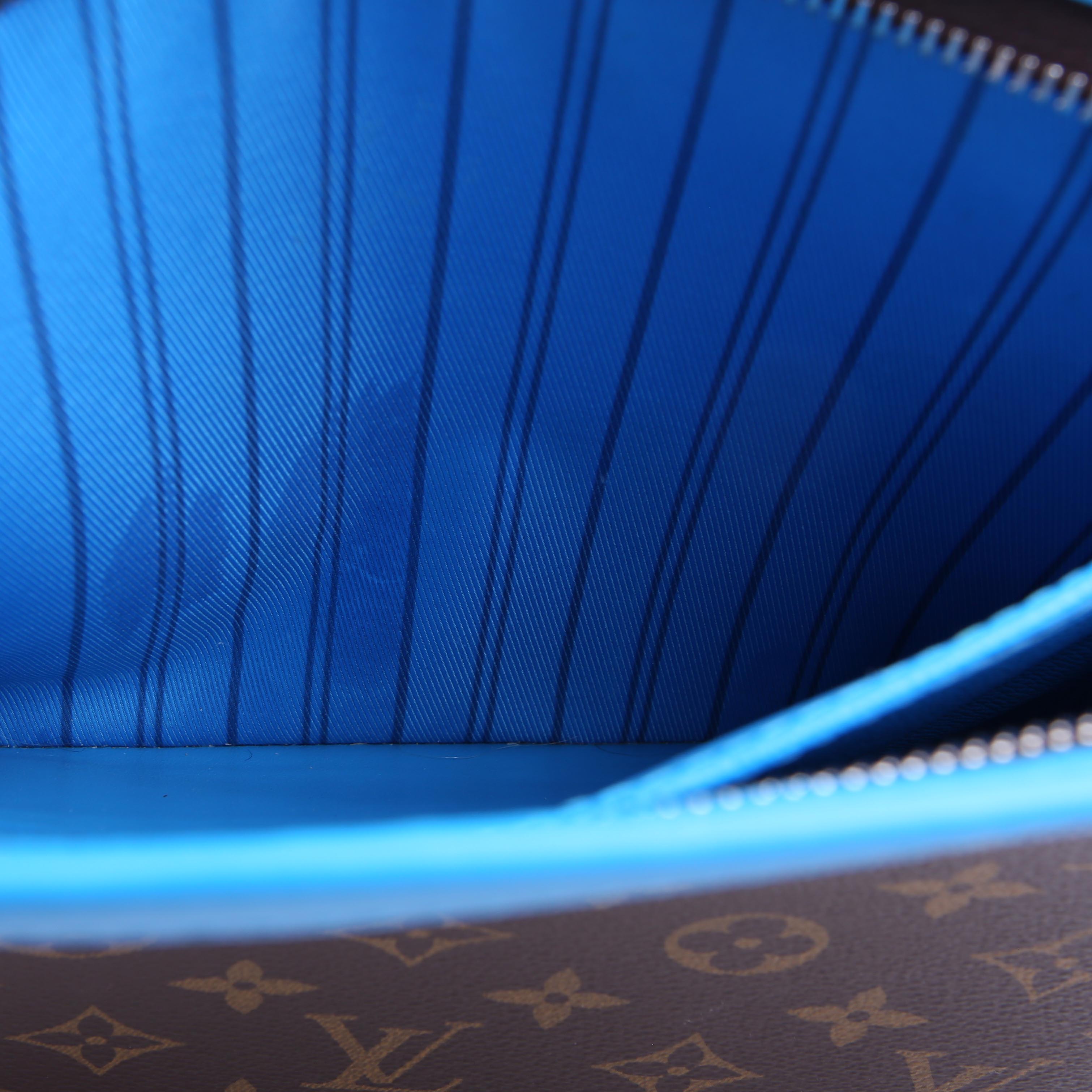 Pochette Voyage MM Macassar Monogram Blue