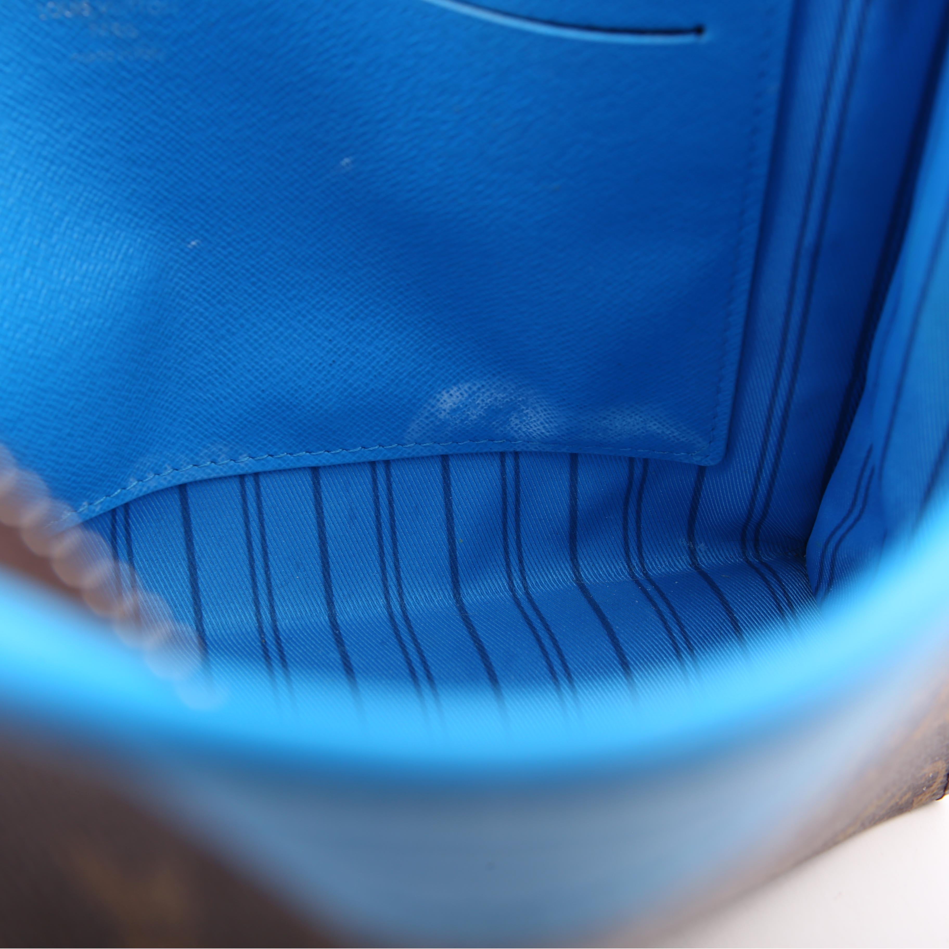 Pochette Voyage MM Macassar Monogram Blue