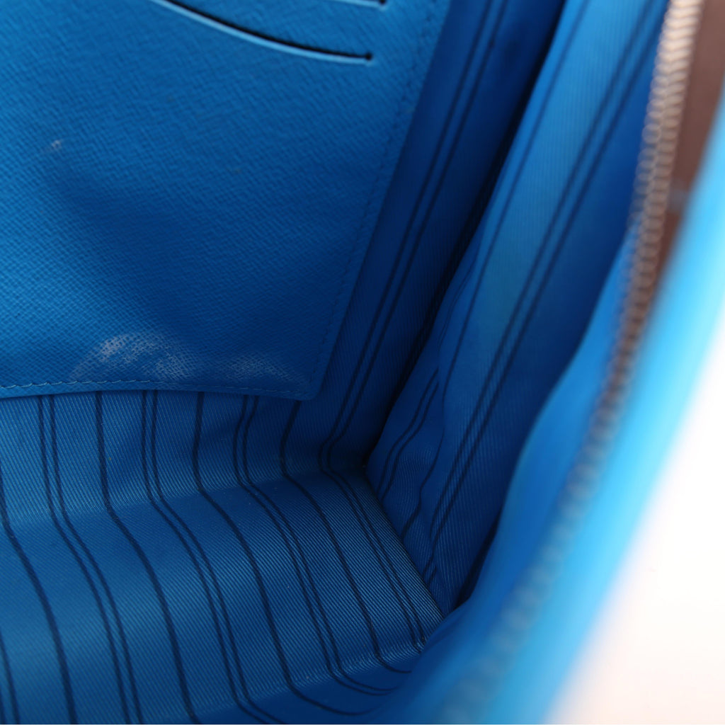Pochette Voyage MM Macassar Monogram Blue