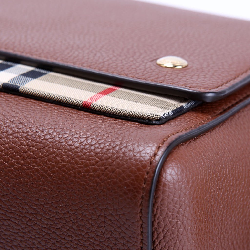 Note Crossbody Vintage Check Medium Brown