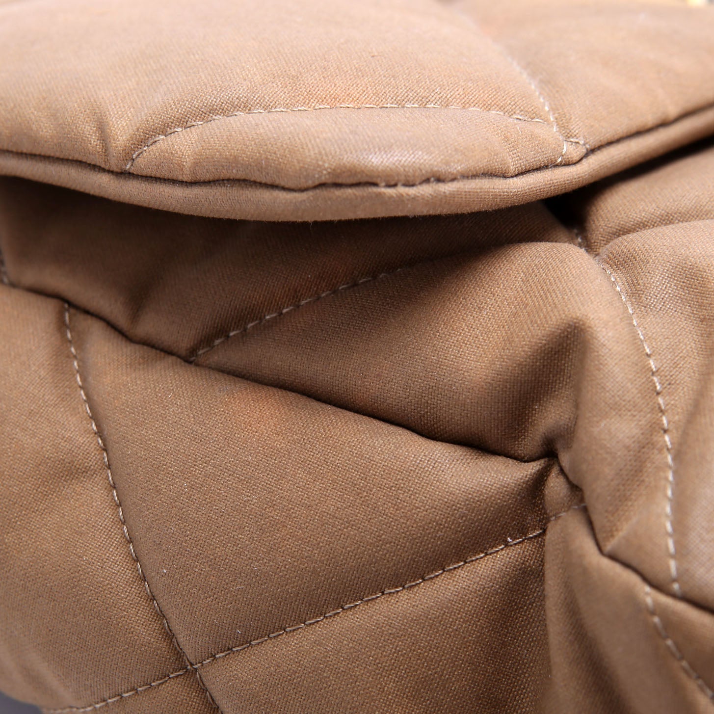 Quilted Canvas 19 Large 29M