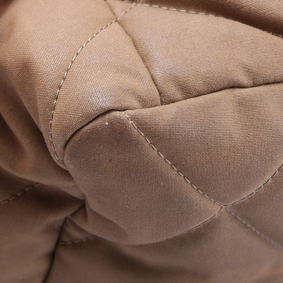 Quilted Canvas 19 Large 29M