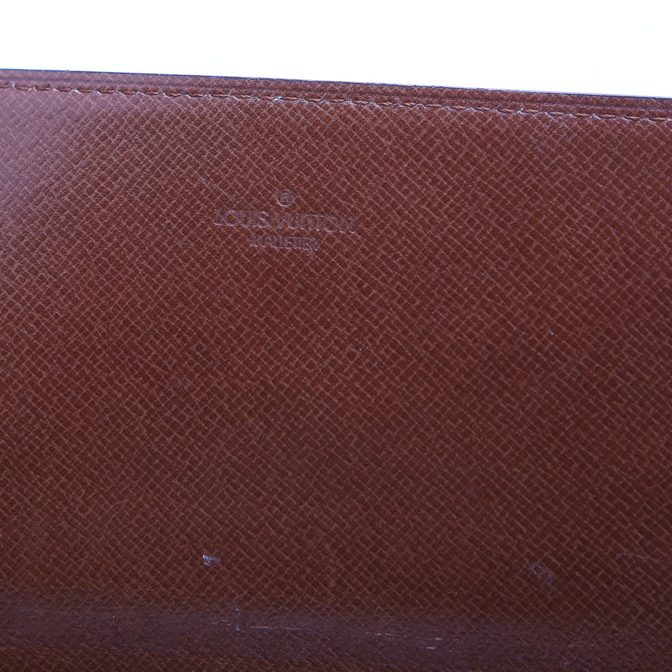Porte Yen Long Monogram