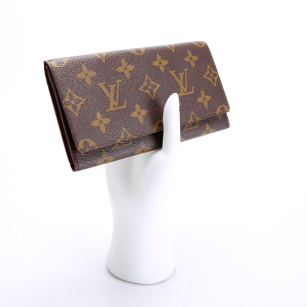 Porte Yen Long Monogram
