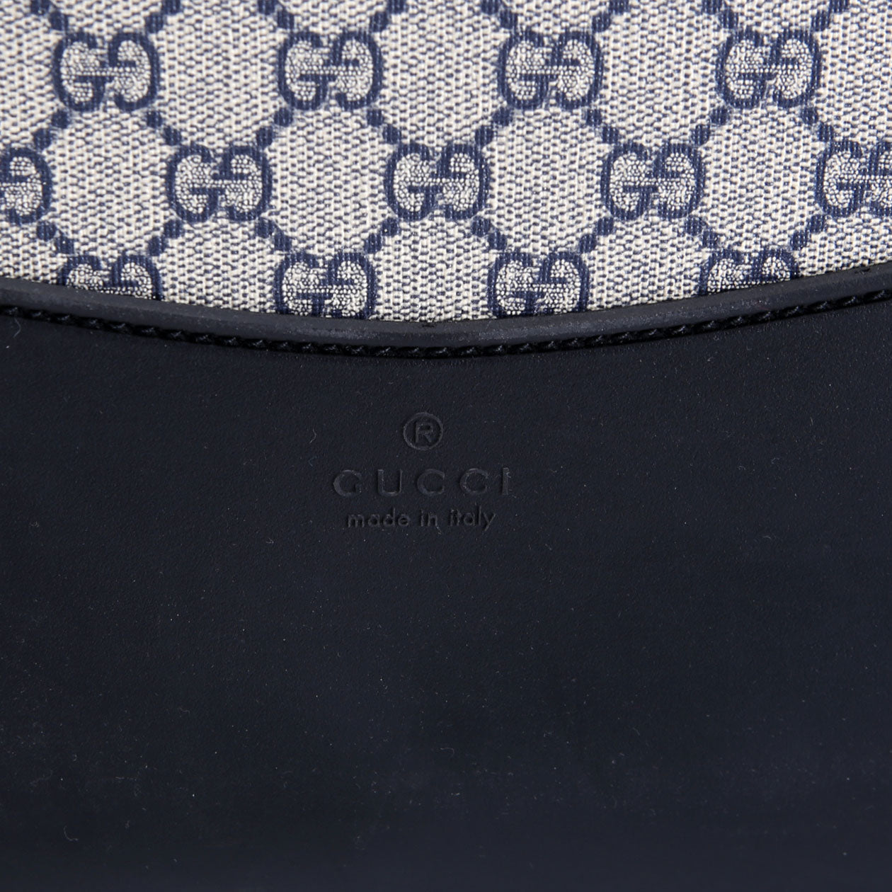 Gucci 693664 GG Supreme Savoy Trolley Medium