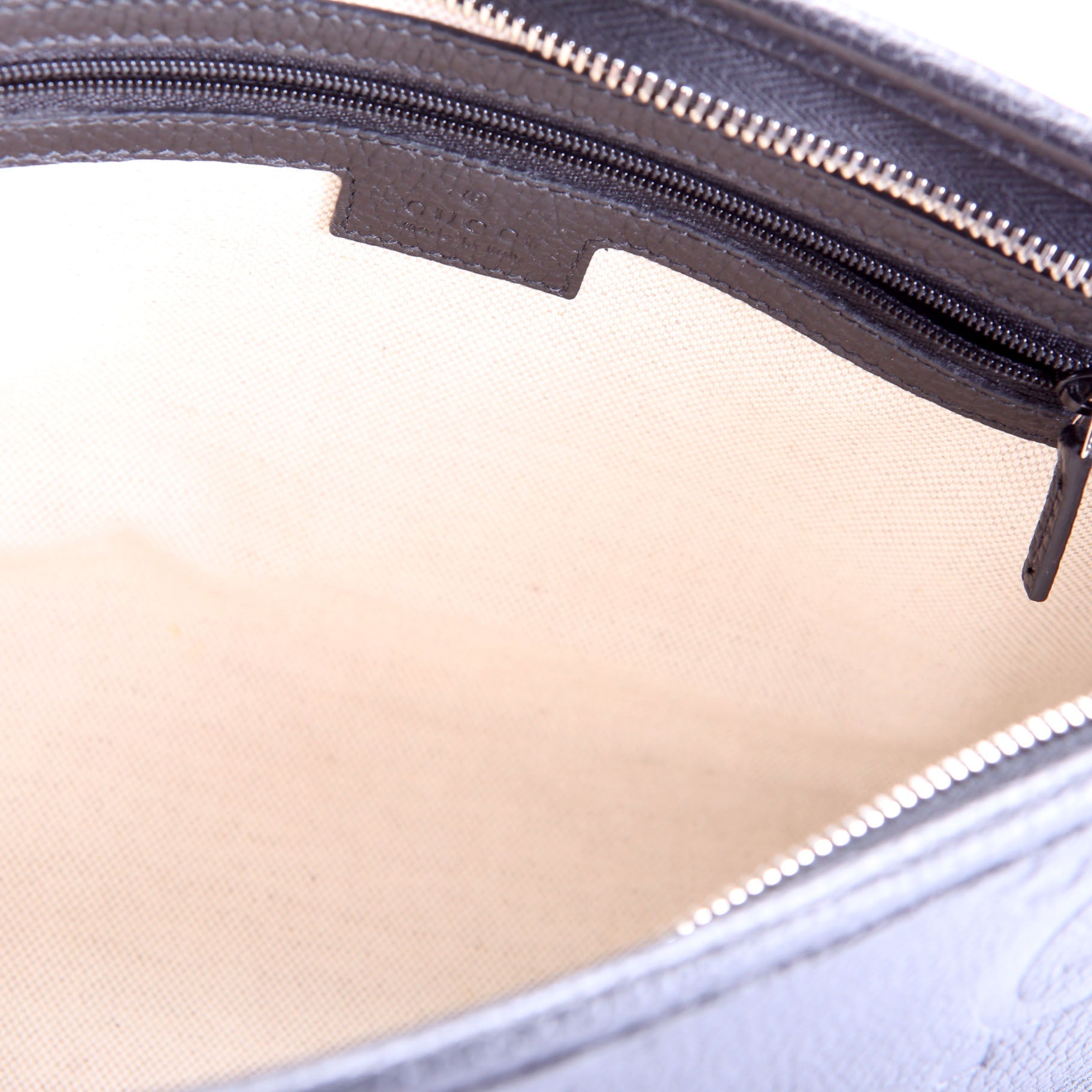 739490 Jumbo GG Leather Zip Pouch Black