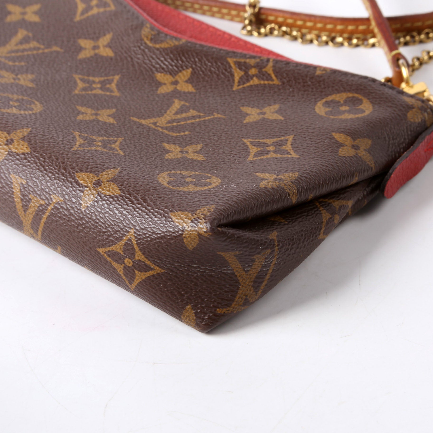 Pallas Clutch Monogram Red