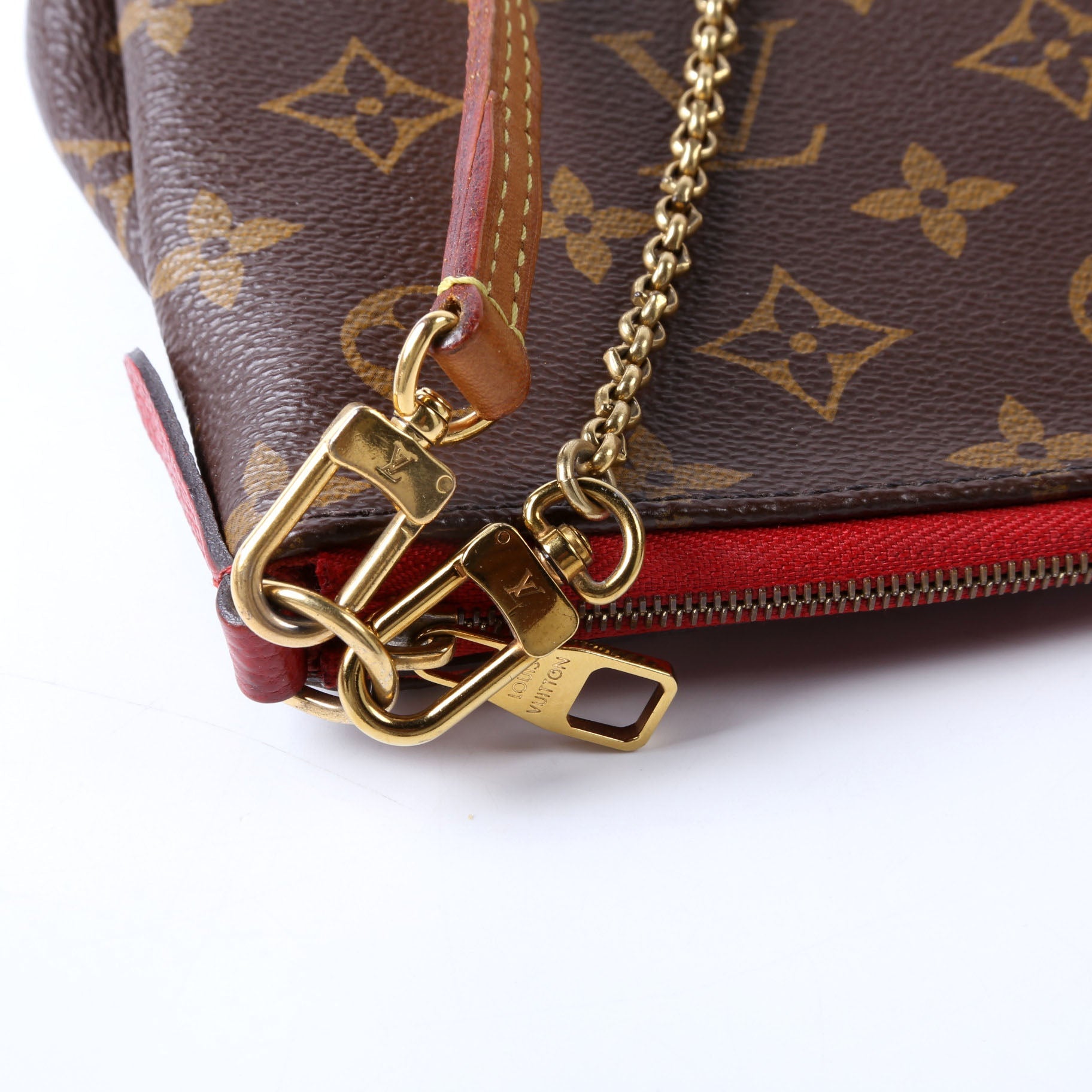 Pallas Clutch Monogram Red
