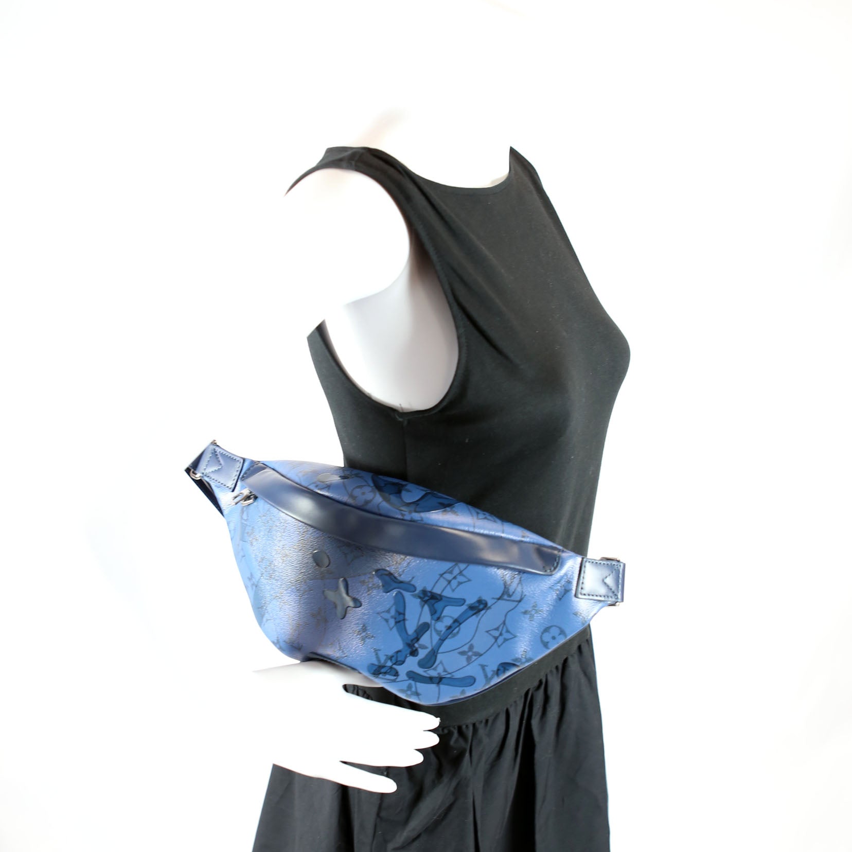 Discovery Bumbag Aquagarden Monogram Blue