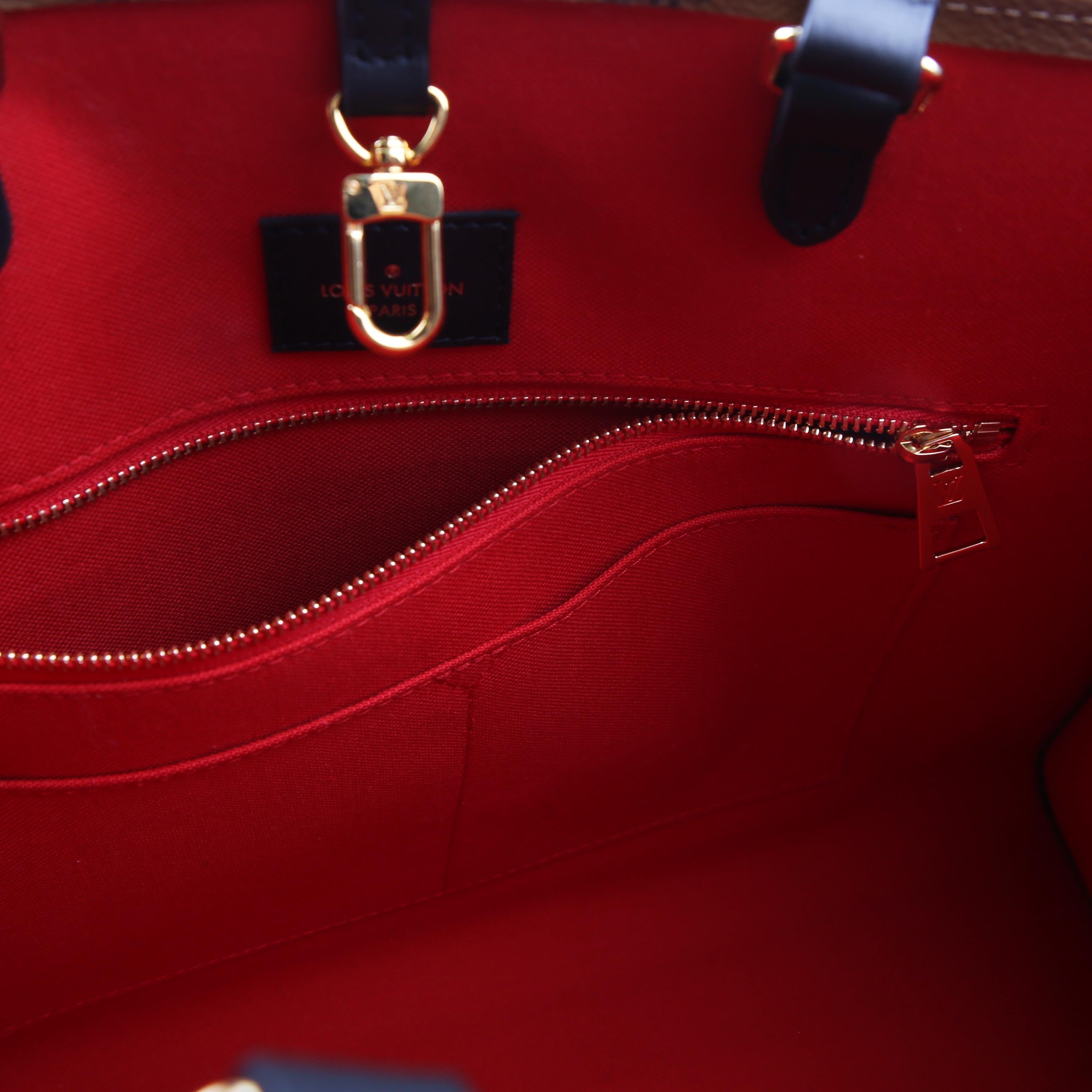 ONTHEGO MM Reverse Monogram