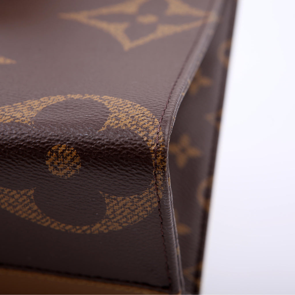 ONTHEGO MM Reverse Monogram